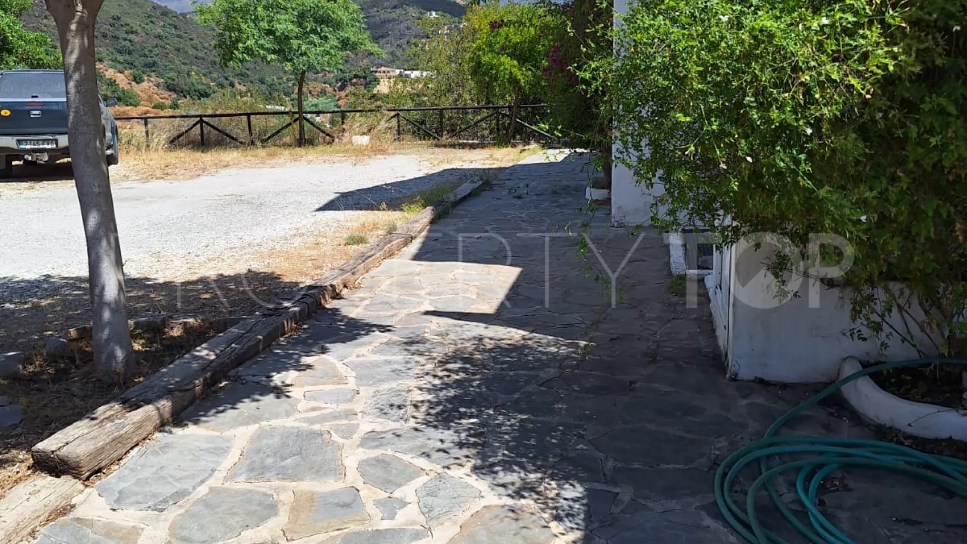 For sale finca in Estepona