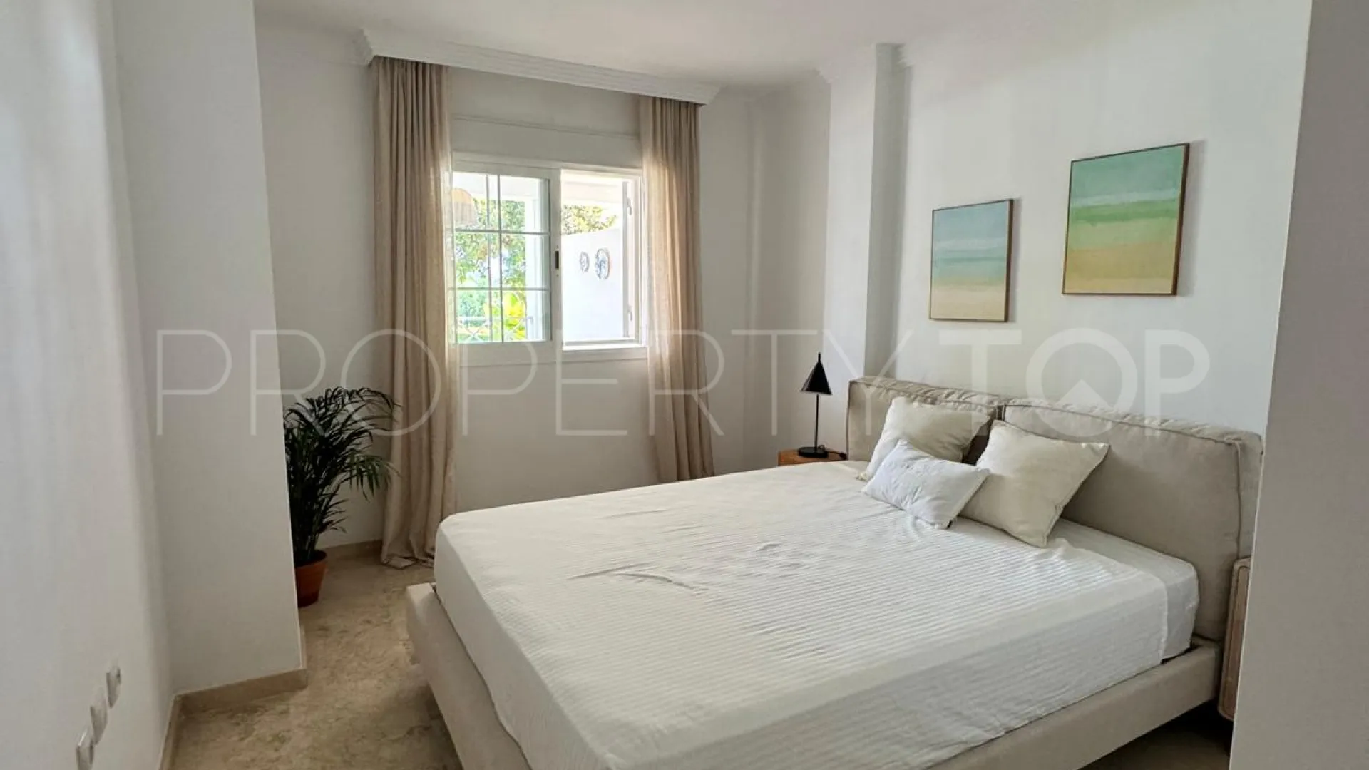 Marbella 3 bedrooms apartment for sale