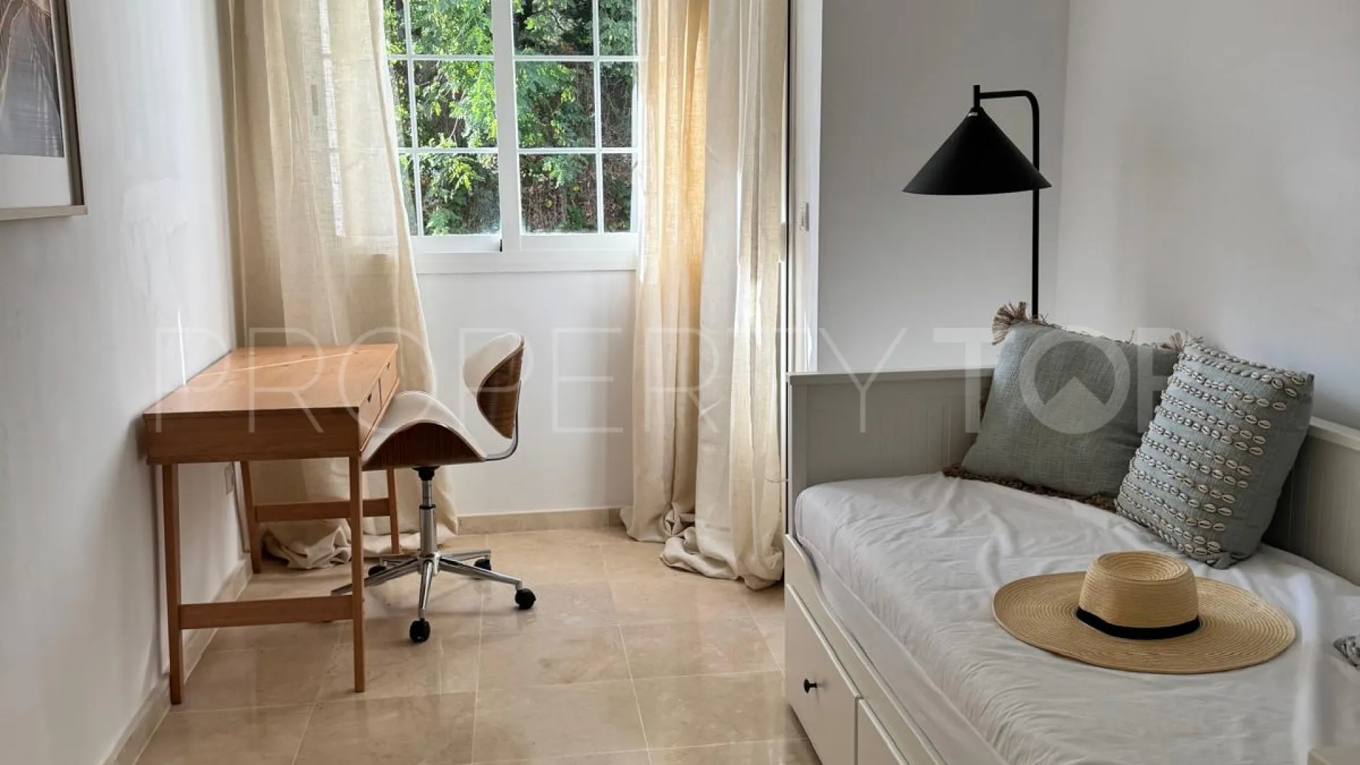 Marbella 3 bedrooms apartment for sale
