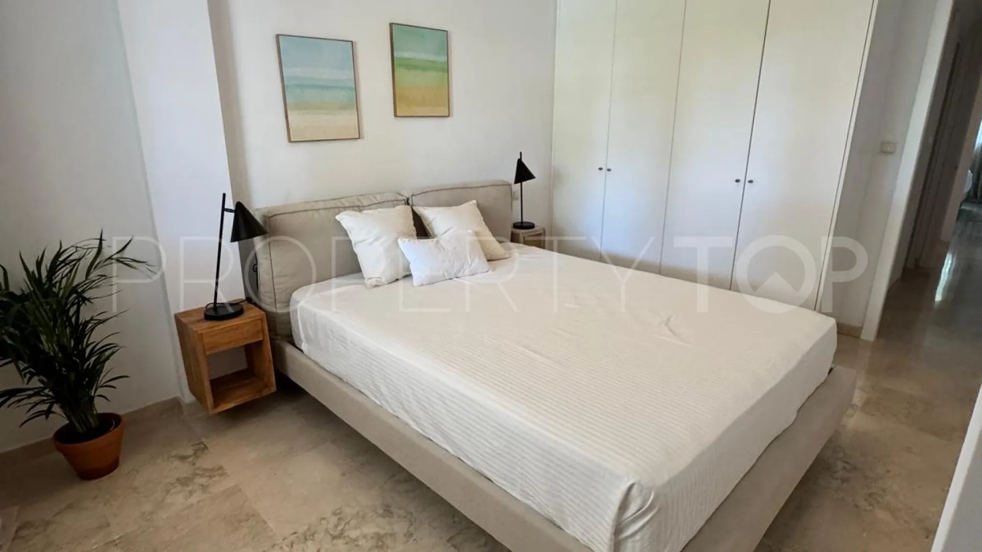 Marbella 3 bedrooms apartment for sale