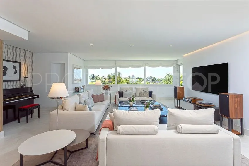 Apartment for sale in Guadalmina Alta