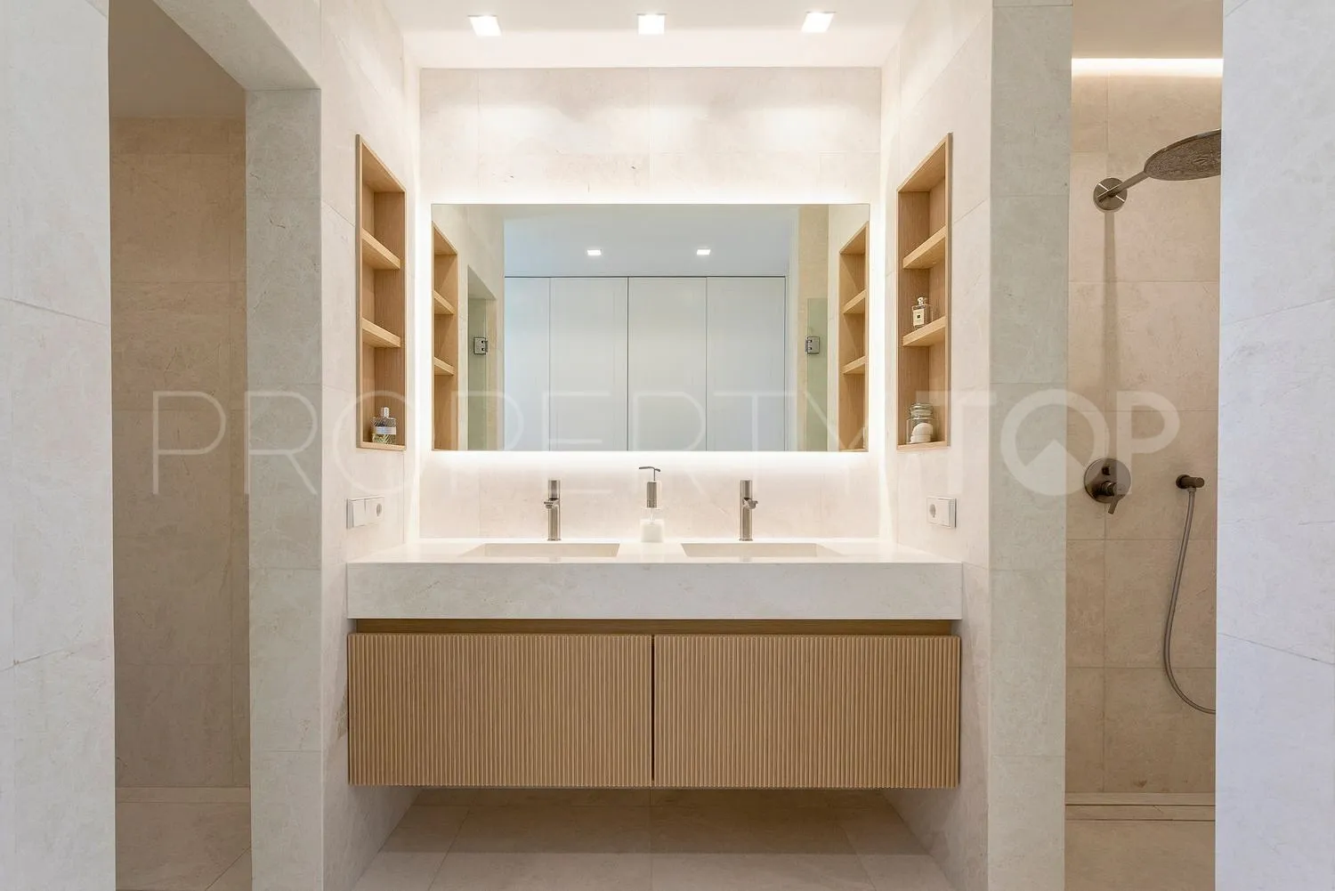 Apartment for sale in Guadalmina Alta