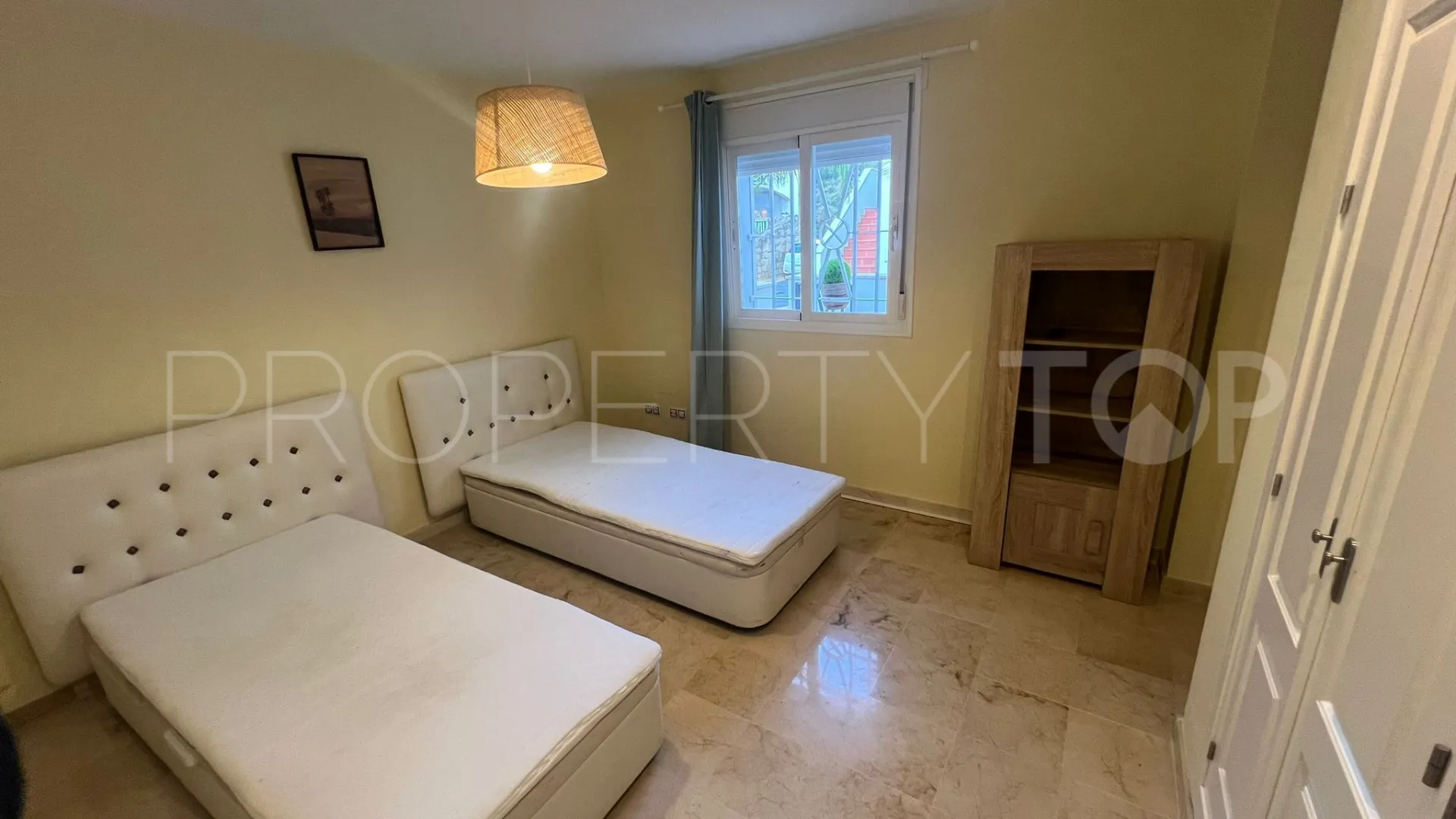 2 bedrooms apartment in Marbella for sale
