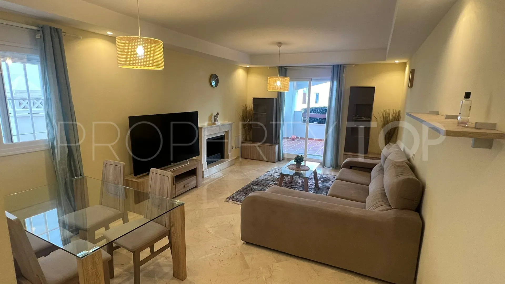 2 bedrooms apartment in Marbella for sale