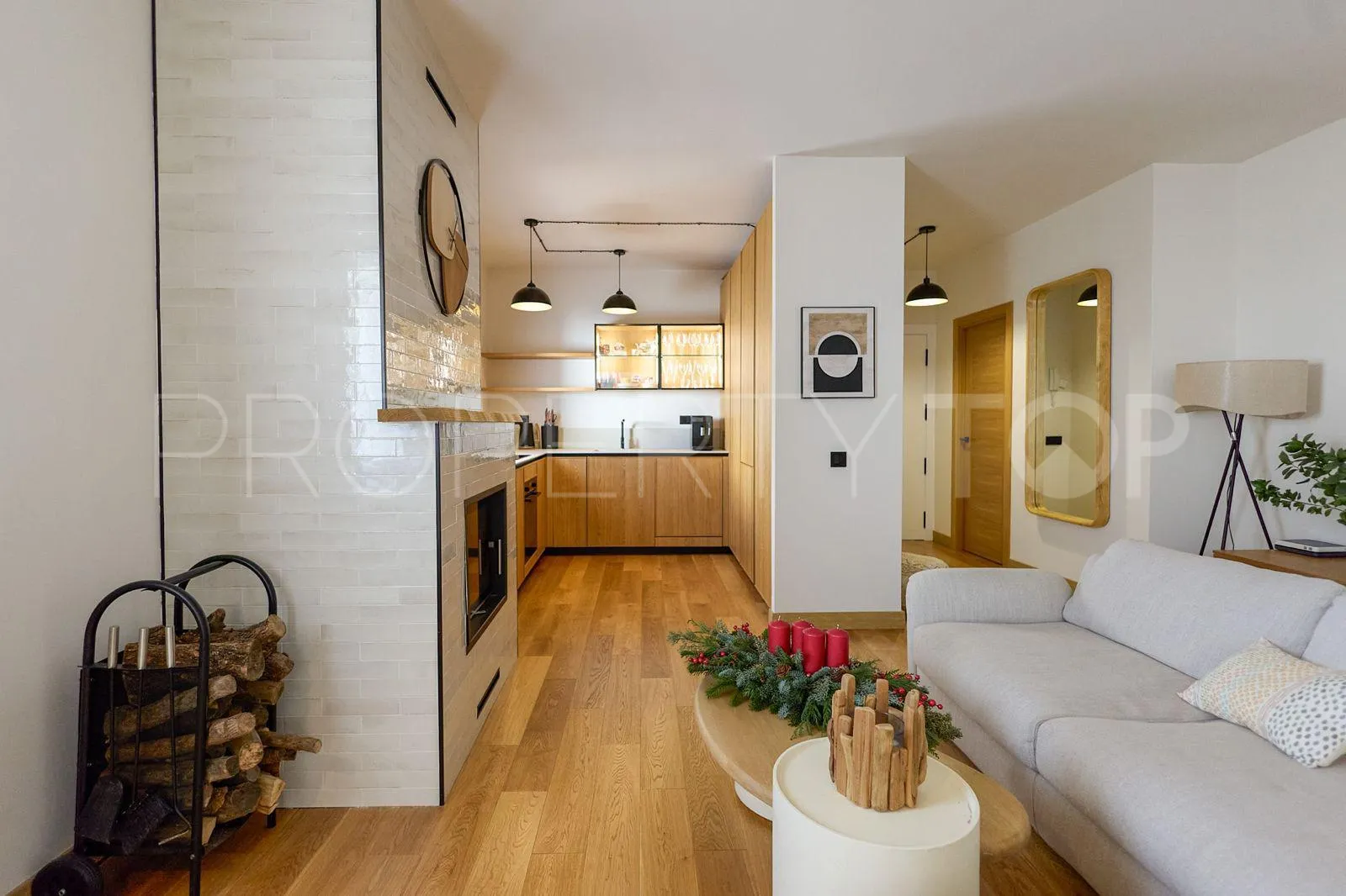 2 bedrooms apartment in Marbella - Puerto Banus for sale
