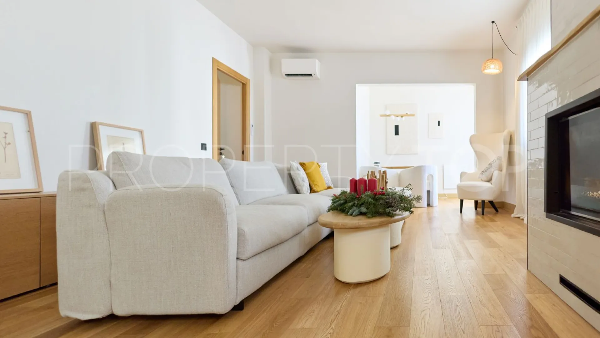 2 bedrooms apartment in Marbella - Puerto Banus for sale