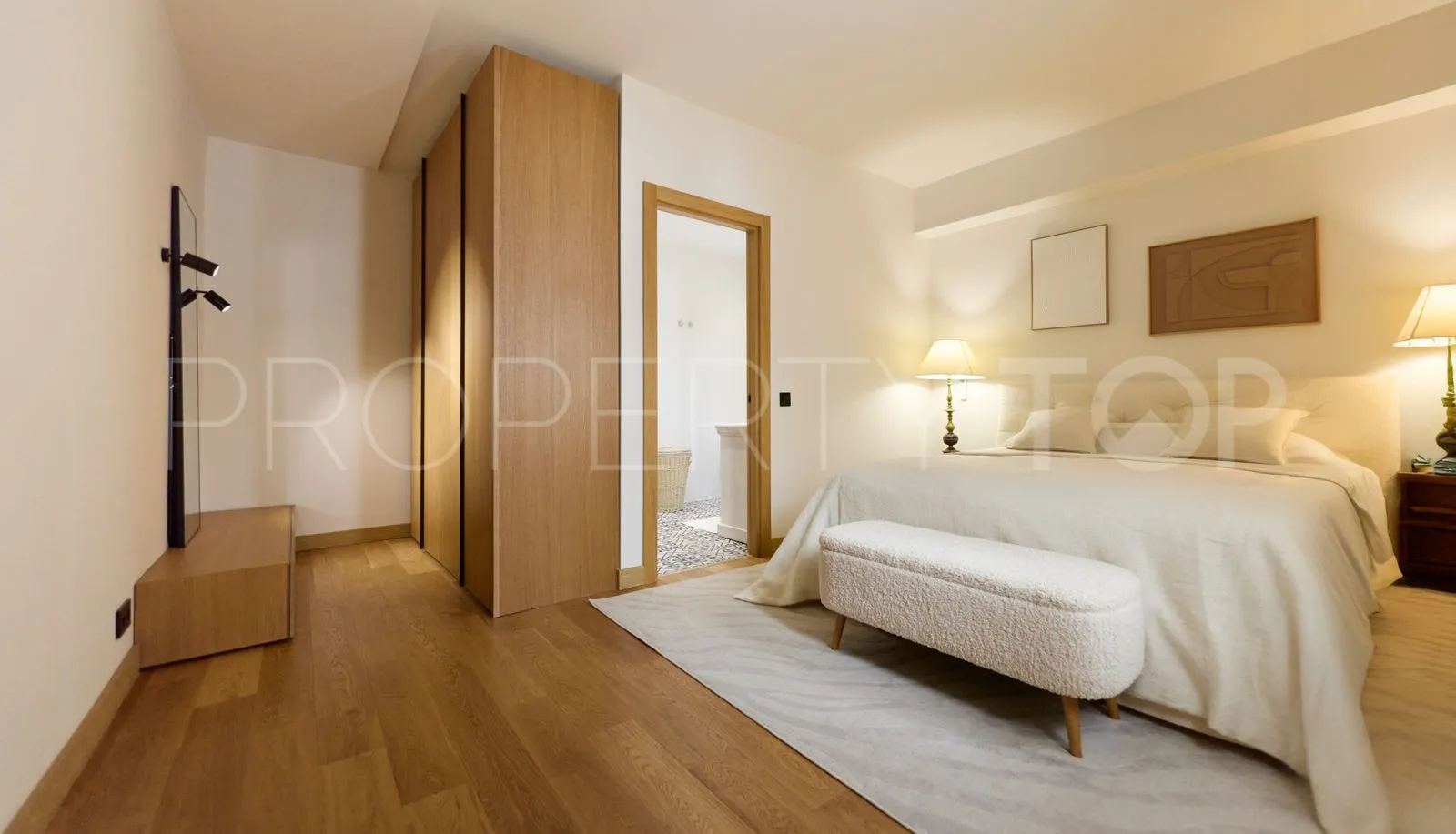 2 bedrooms apartment in Marbella - Puerto Banus for sale