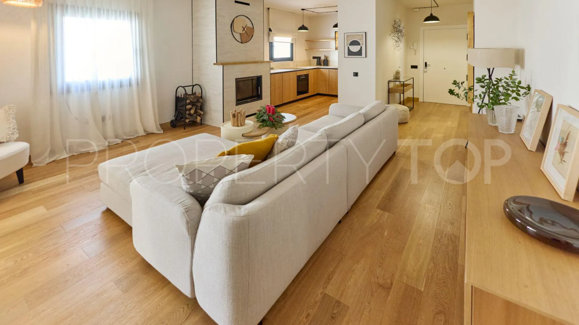 2 bedrooms apartment in Marbella - Puerto Banus for sale