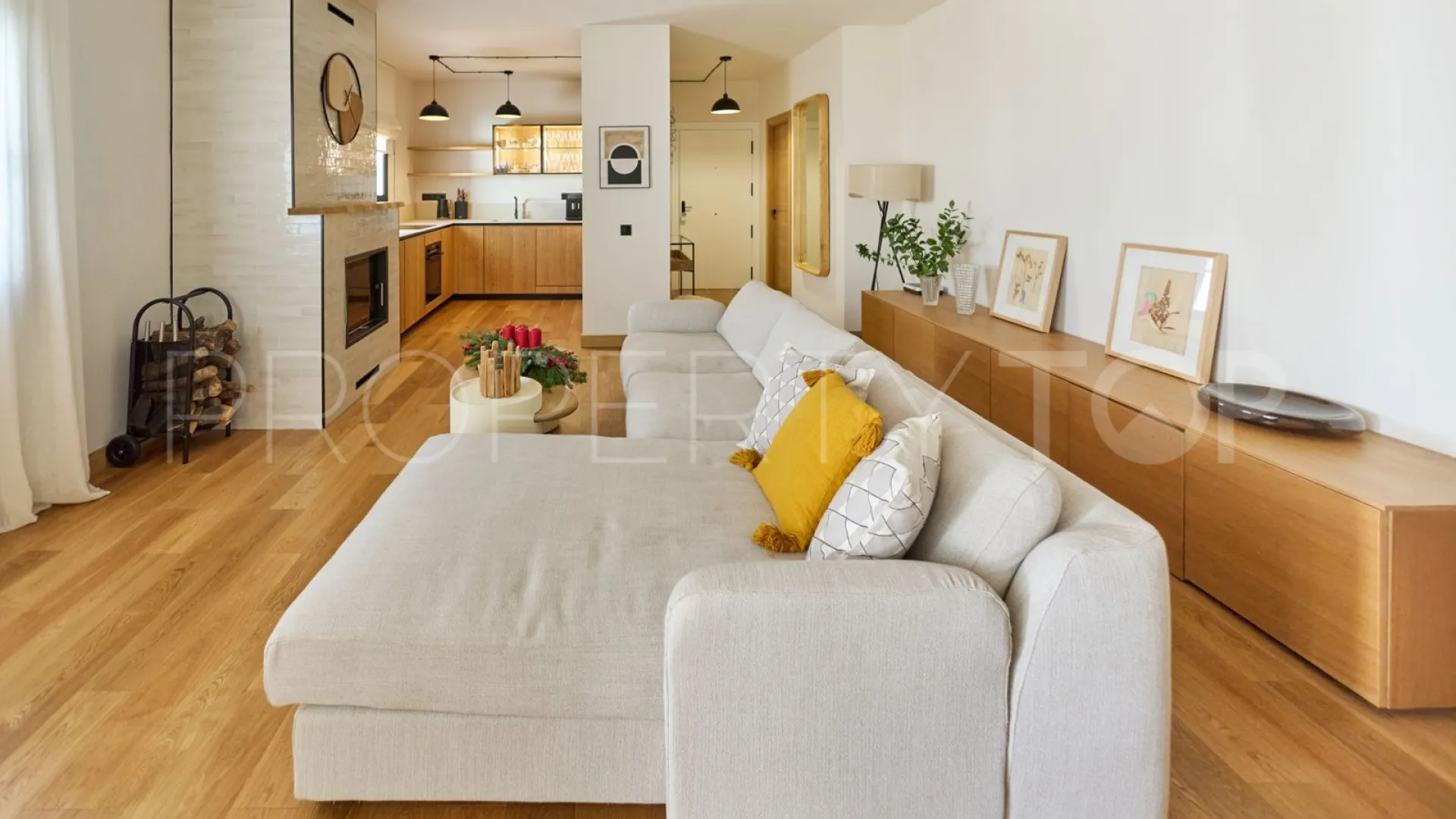2 bedrooms apartment in Marbella - Puerto Banus for sale