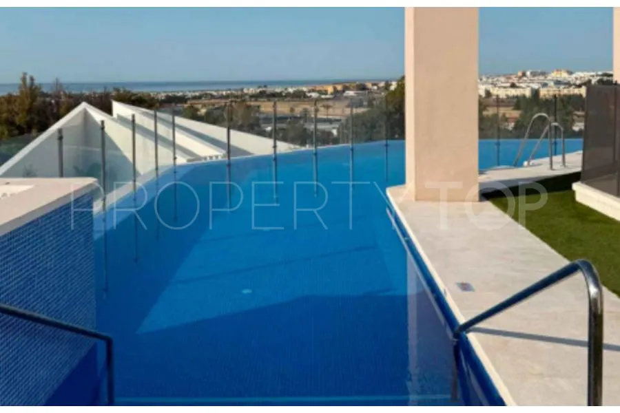 Apartamento en venta en Nueva Andalucia de 3 dormitorios