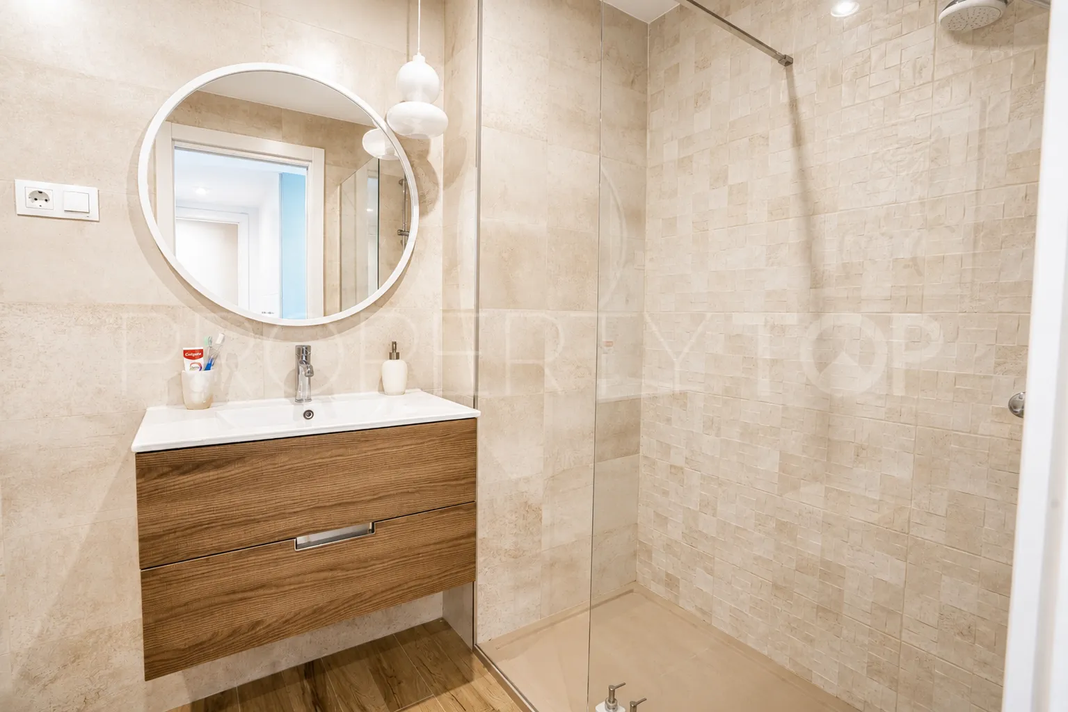 Apartamento en venta en Marbella de 3 dormitorios