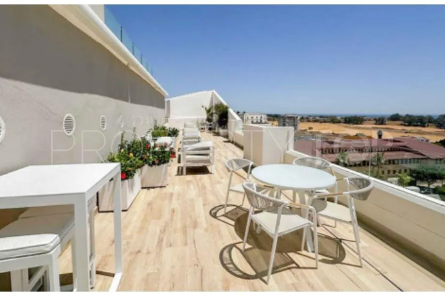 Apartamento en venta en Nueva Andalucia de 3 dormitorios