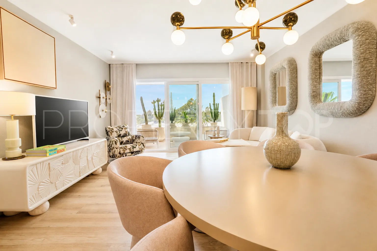 Apartamento en venta en Marbella de 3 dormitorios