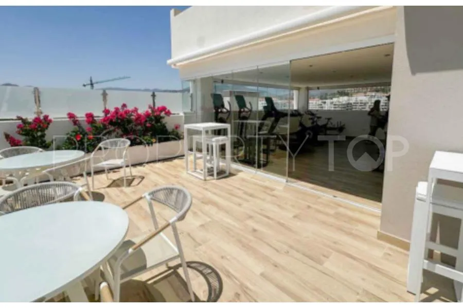 Apartamento en venta en Nueva Andalucia de 3 dormitorios