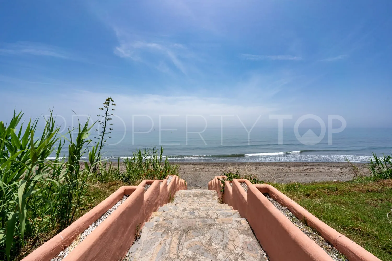 Apartment for sale in Estepona with 3 bedrooms