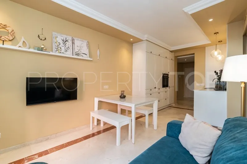 For sale 3 bedrooms apartment in Marbella