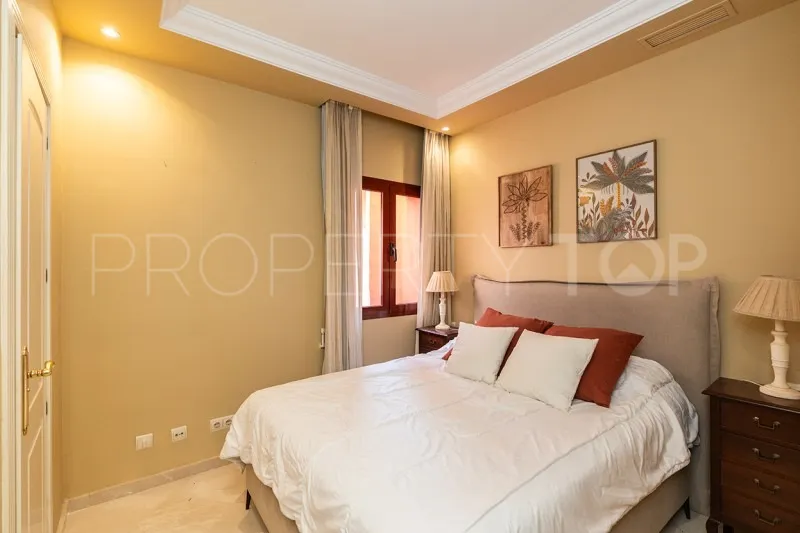 For sale 3 bedrooms apartment in Marbella