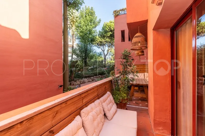 For sale 3 bedrooms apartment in Marbella