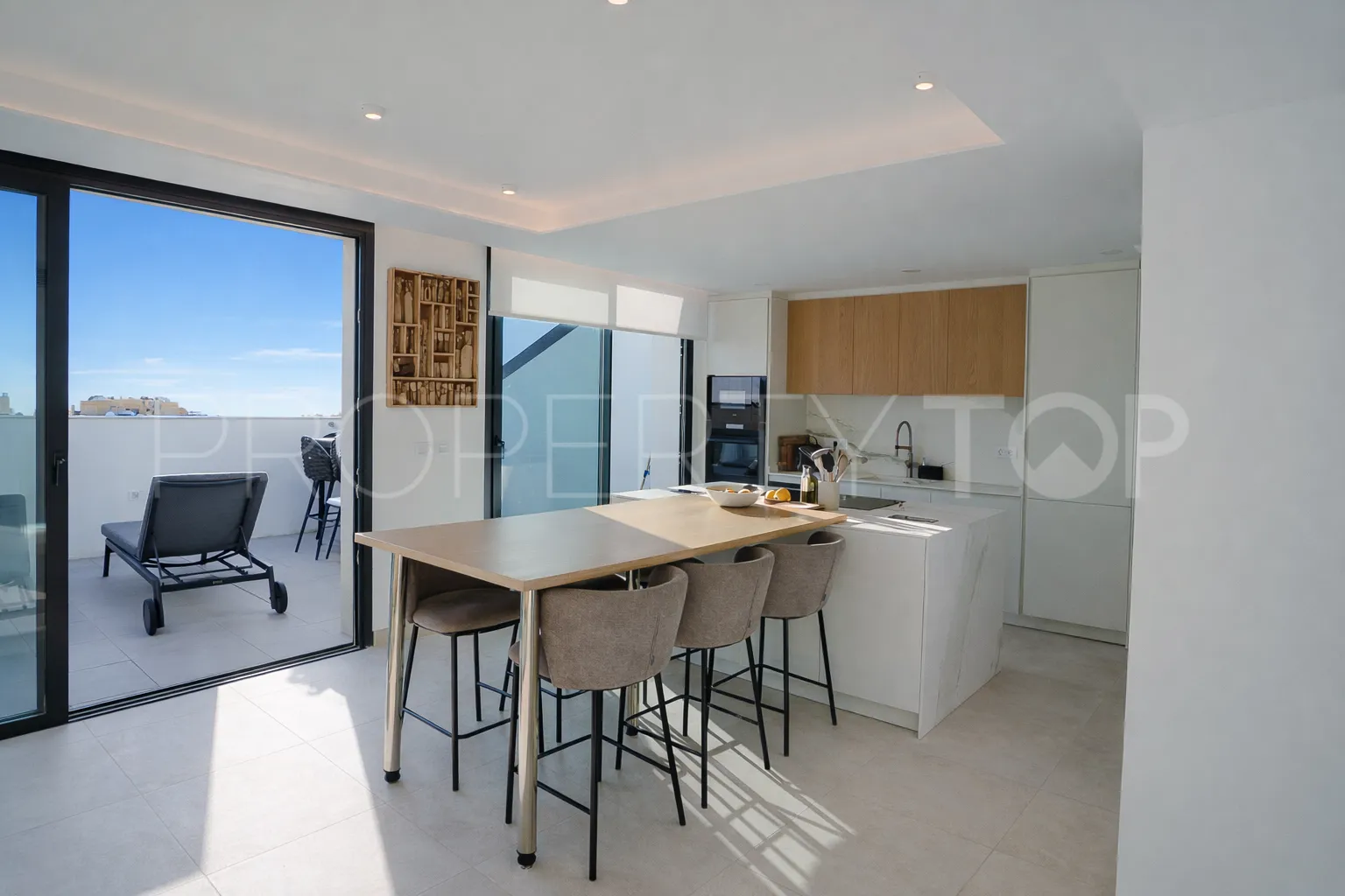 Penthouse with 3 bedrooms for sale in Fuengirola