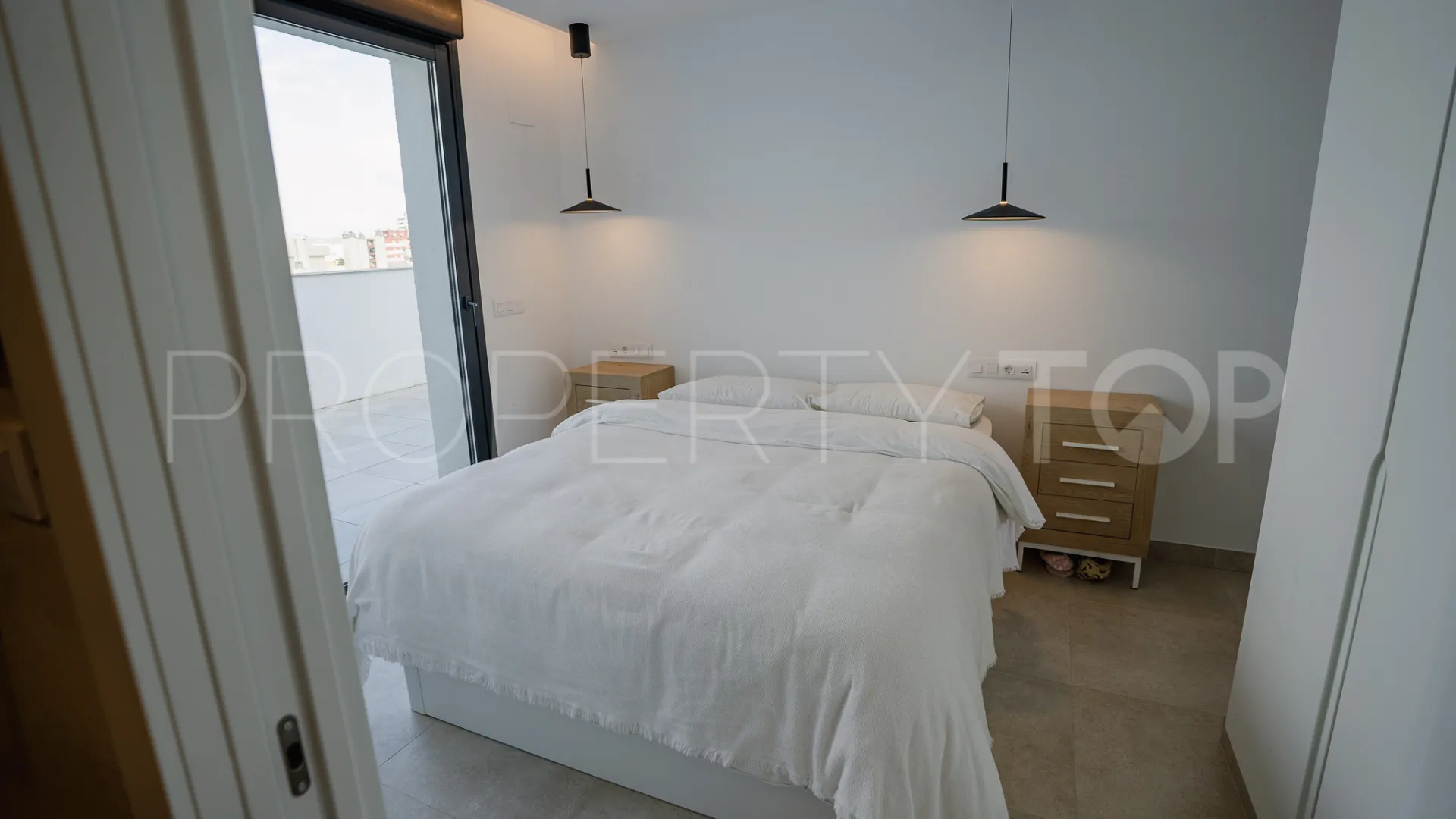 Penthouse with 3 bedrooms for sale in Fuengirola