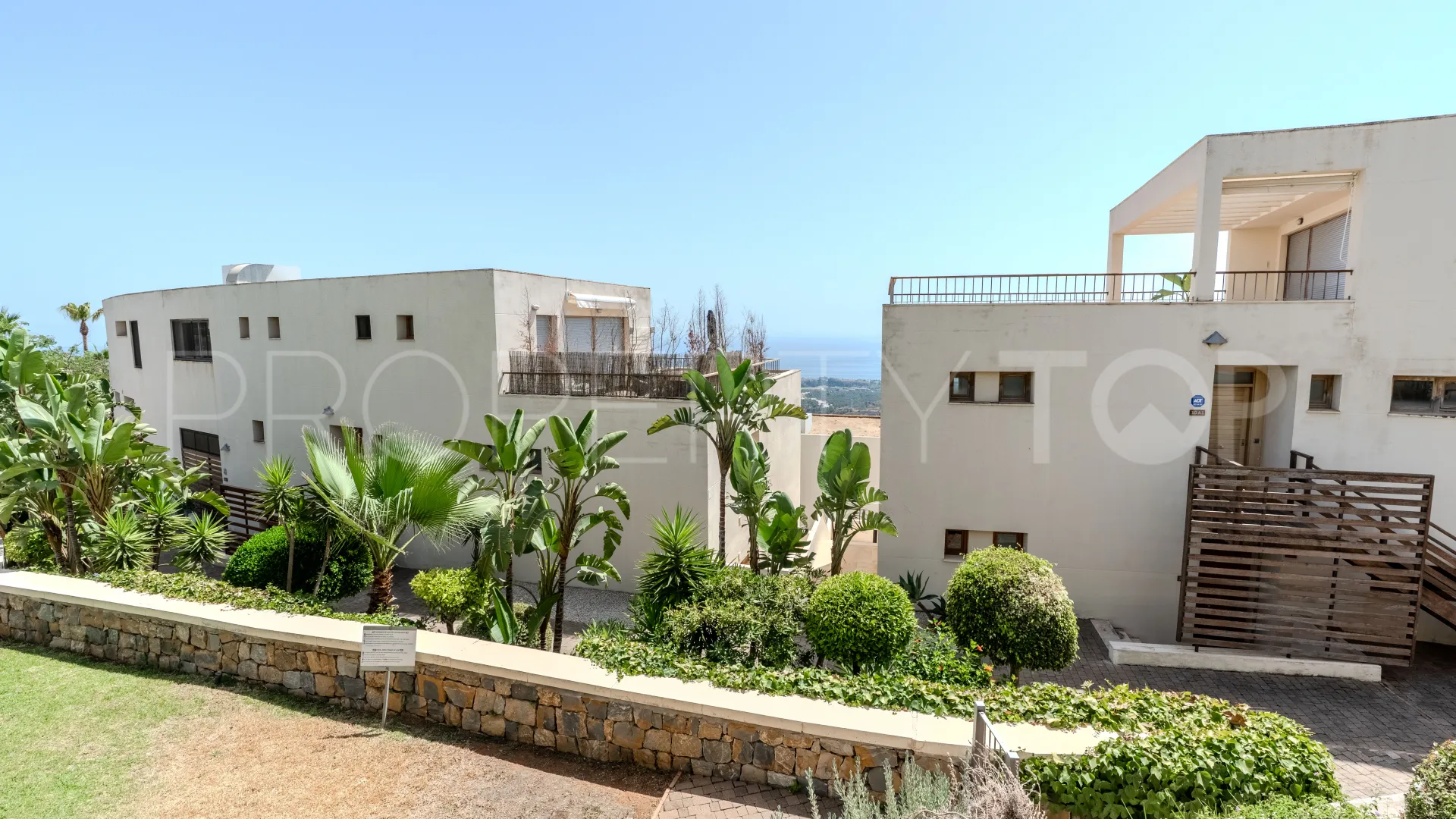 Apartment for sale in Marbella with 3 bedrooms