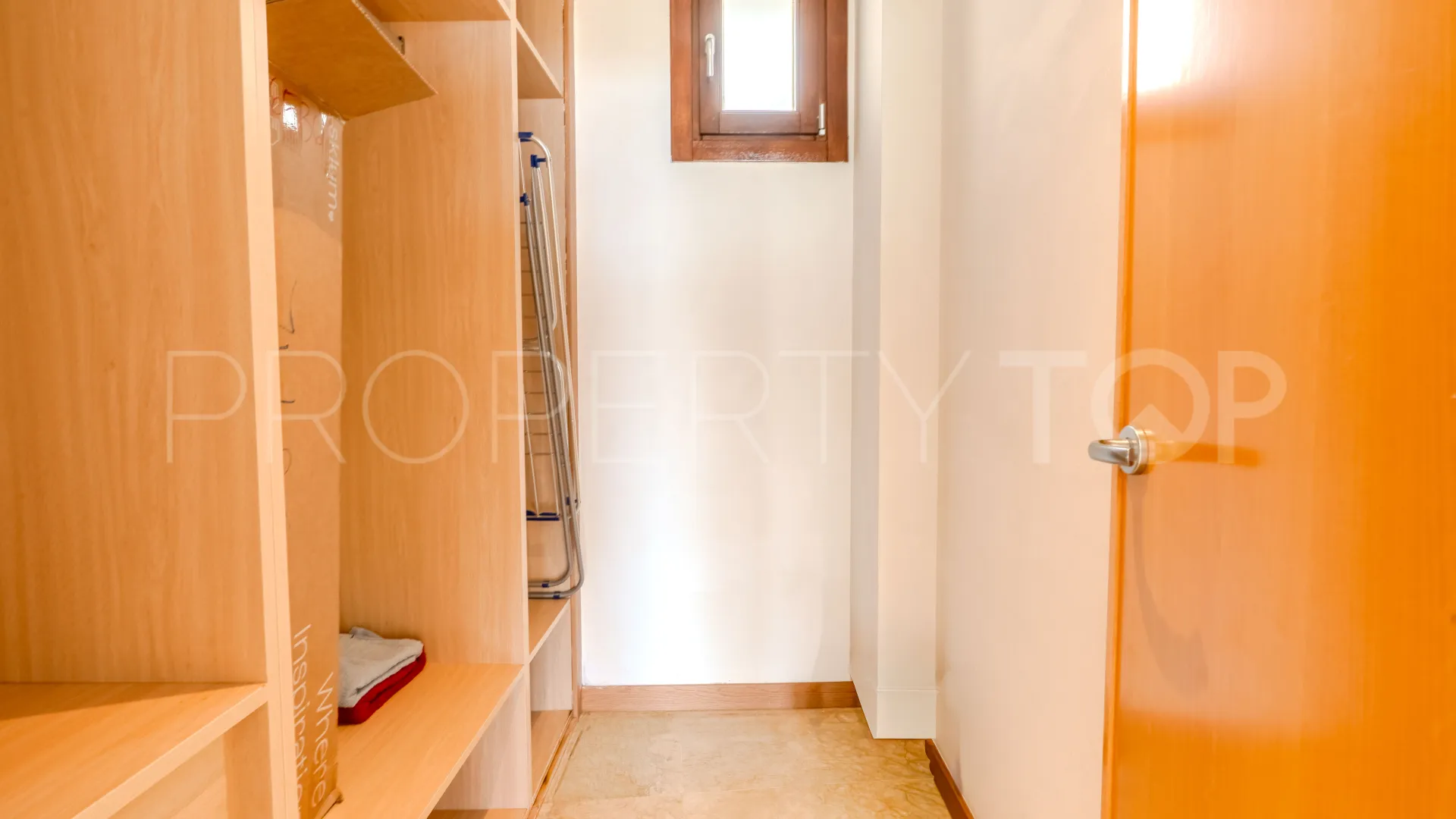 Apartment for sale in Marbella with 3 bedrooms