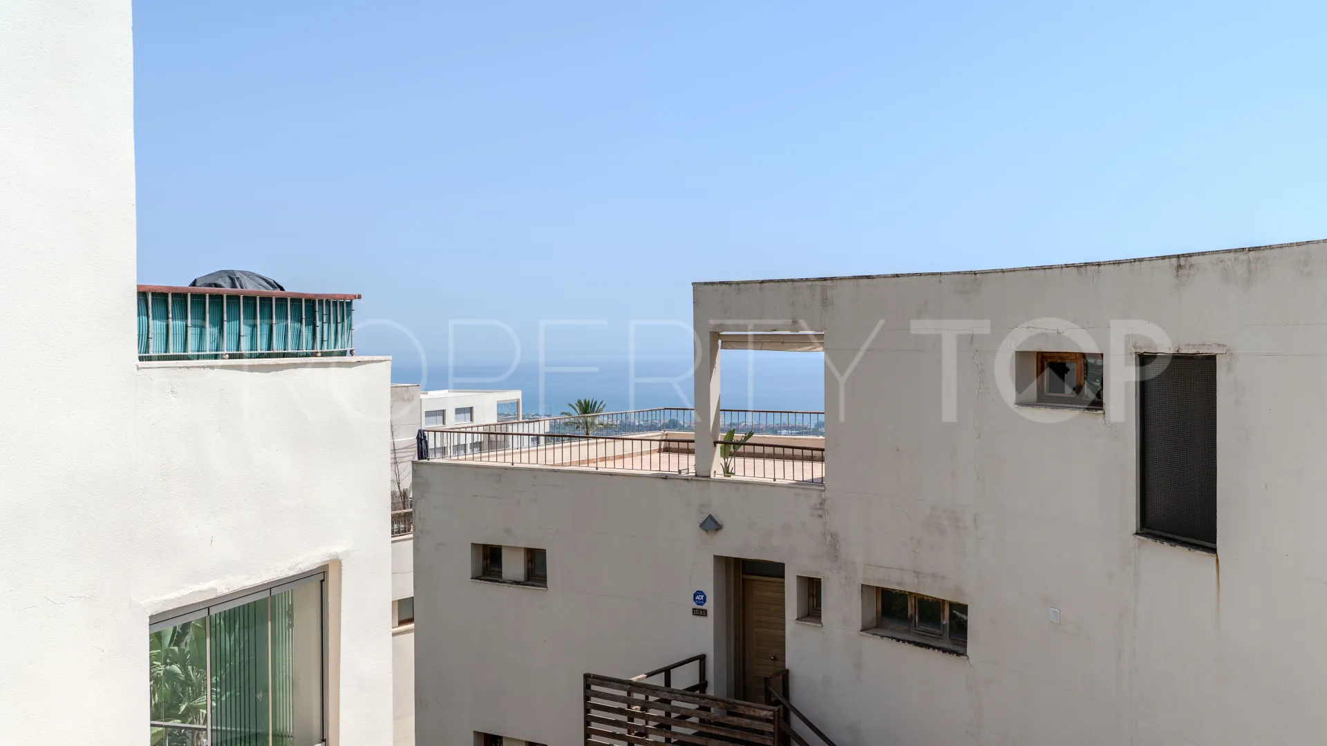 Apartment for sale in Marbella with 3 bedrooms