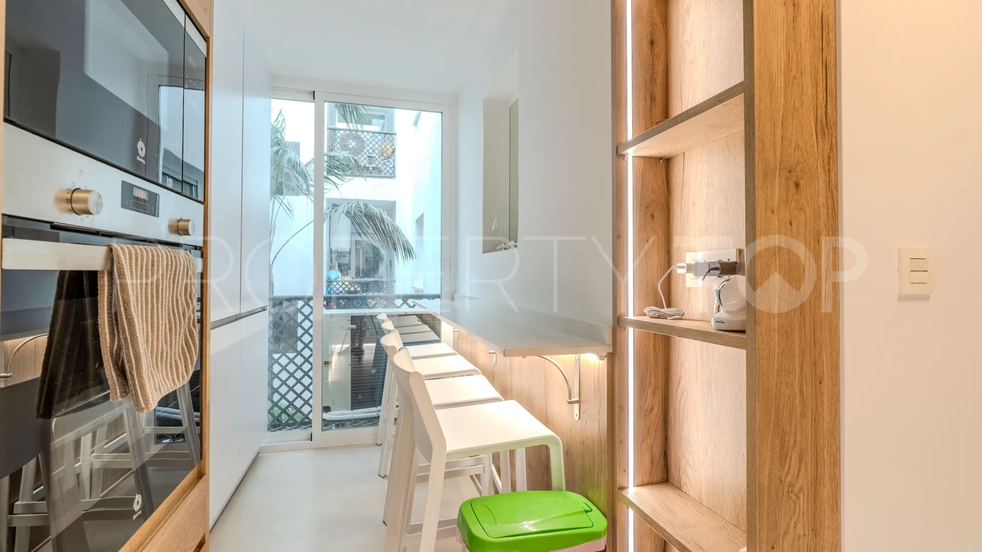 Se vende apartamento en Marbella - Puerto Banus