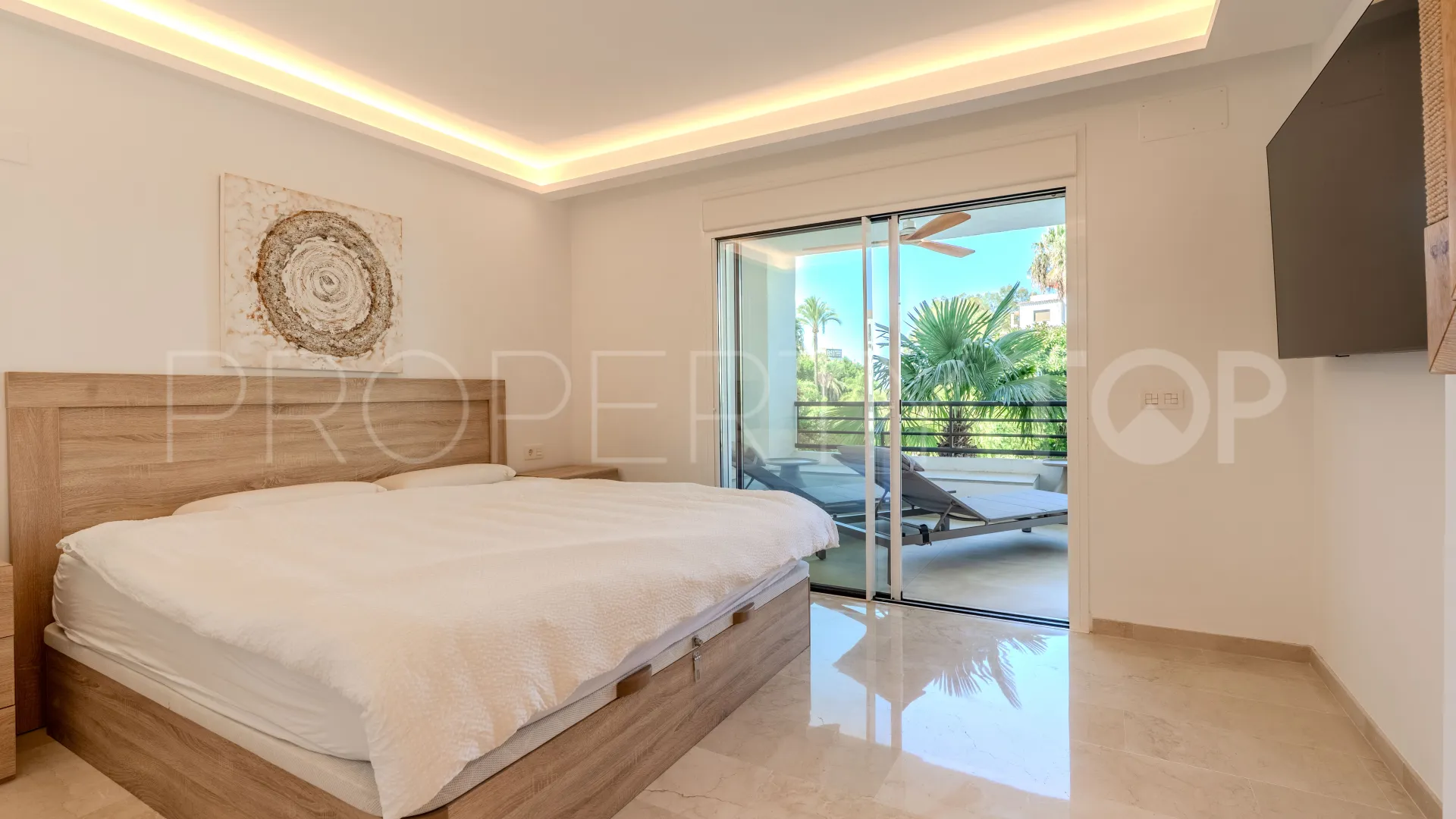 Se vende apartamento en Marbella - Puerto Banus