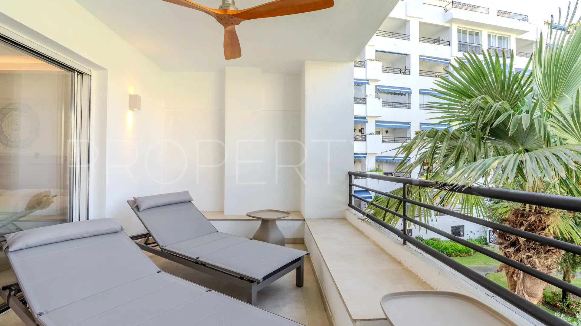 Se vende apartamento en Marbella - Puerto Banus