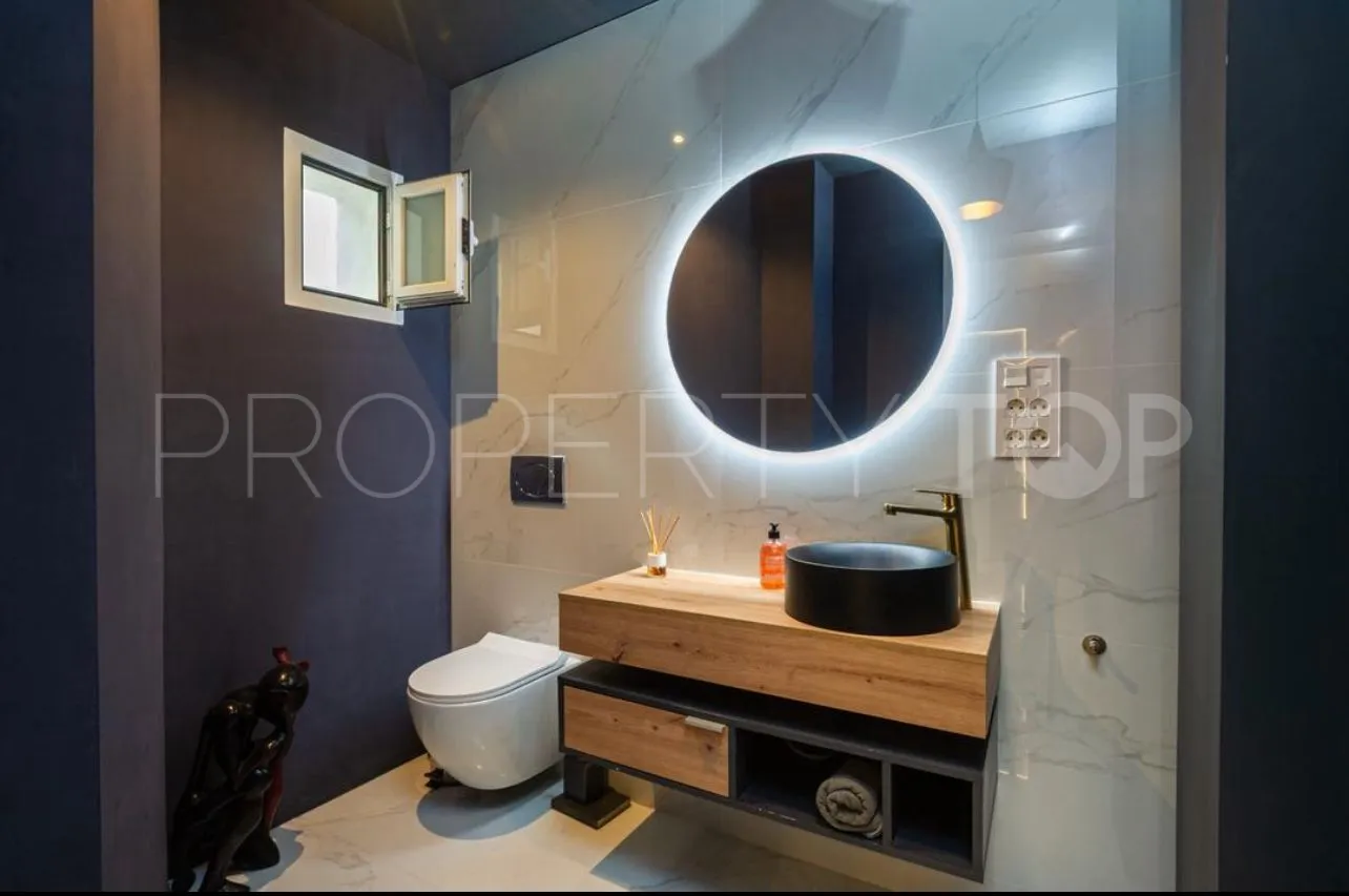 Marbella 4 bedrooms villa for sale