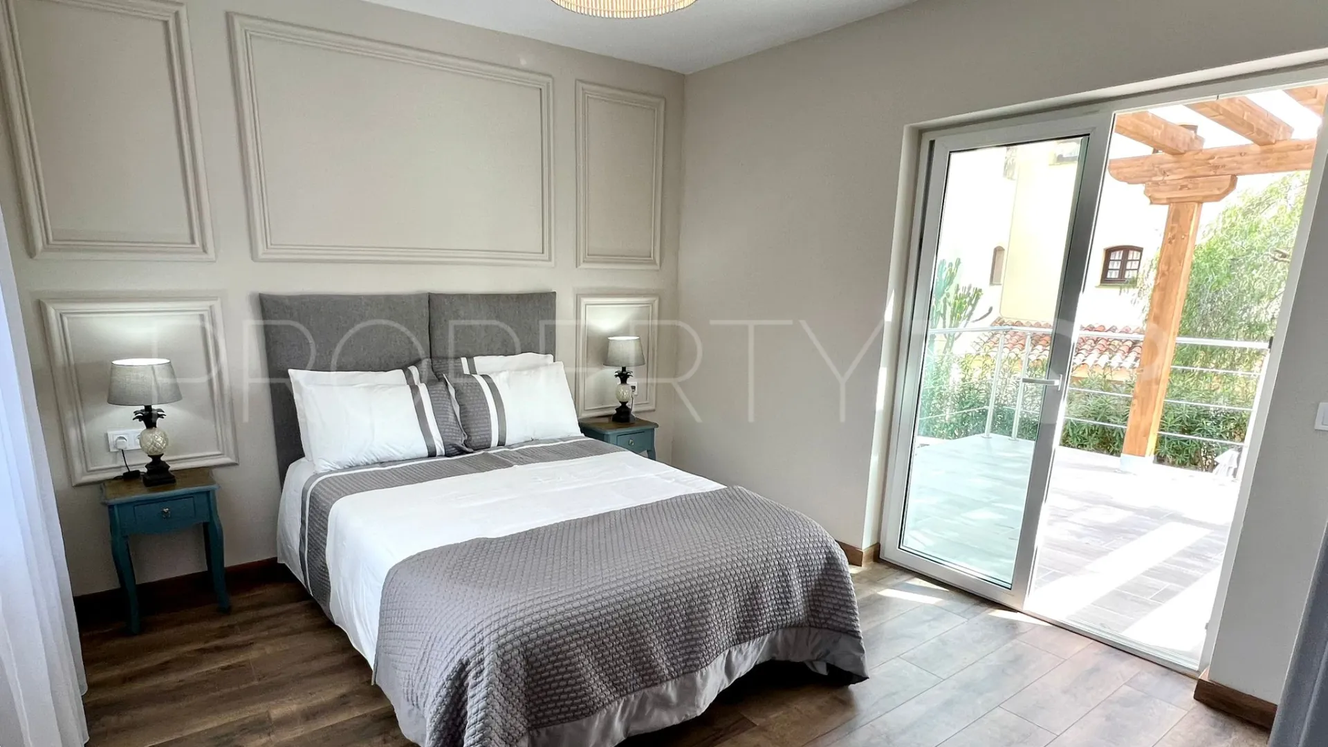 Marbella 4 bedrooms villa for sale