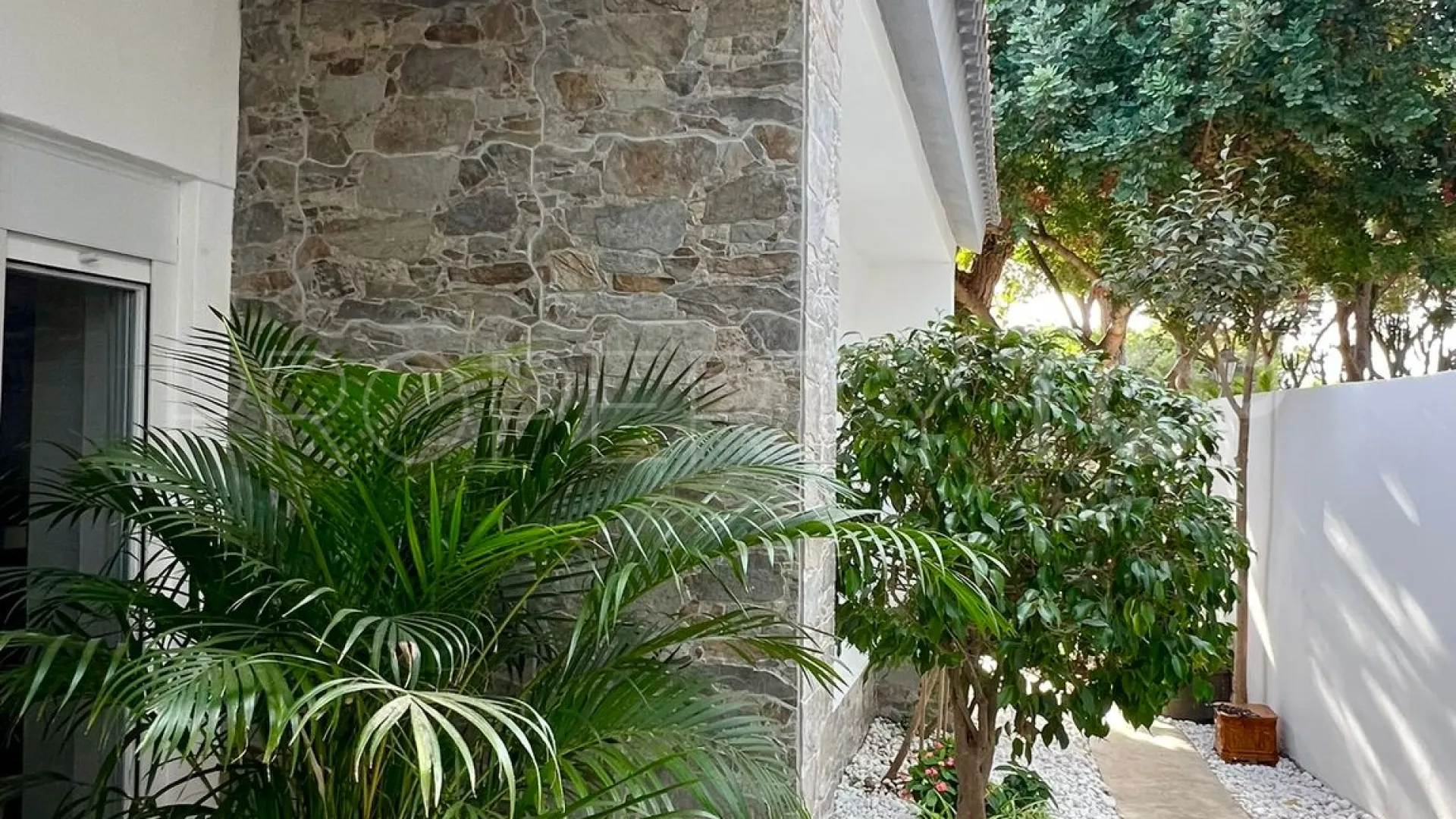 Marbella 4 bedrooms villa for sale