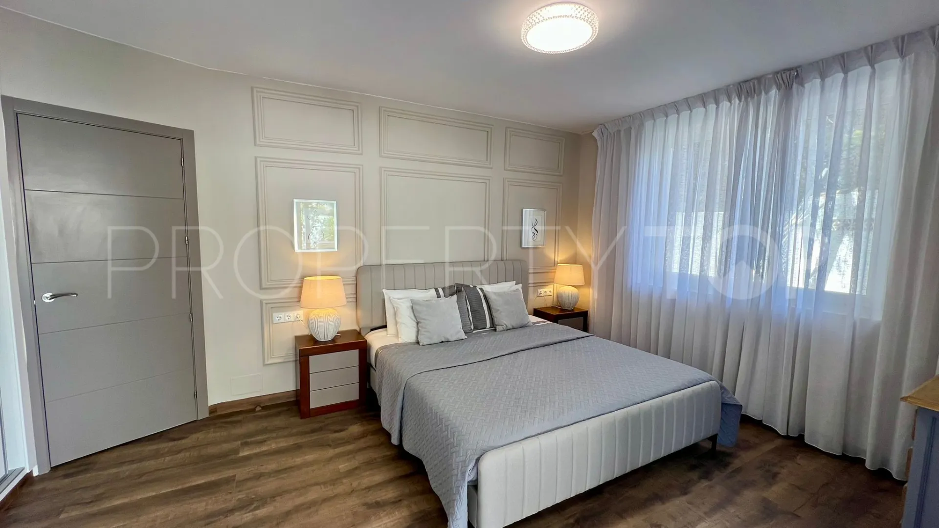 Marbella 4 bedrooms villa for sale