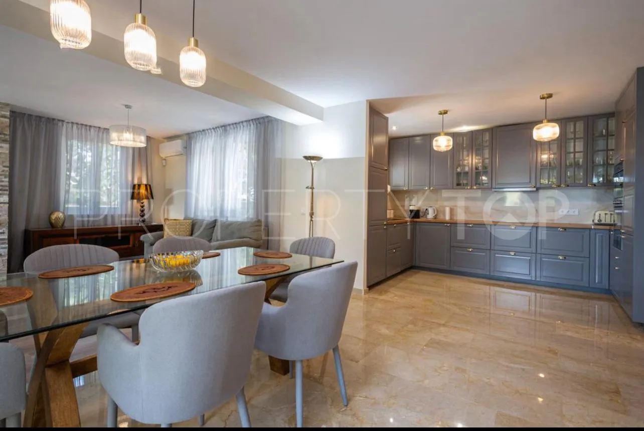 Marbella 4 bedrooms villa for sale