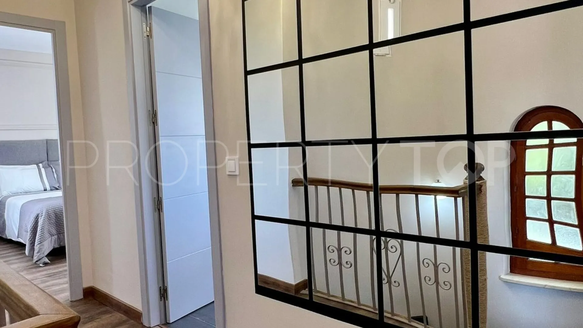 Marbella 4 bedrooms villa for sale