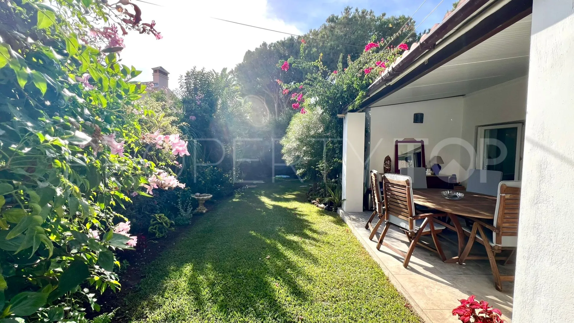 Marbella 4 bedrooms villa for sale