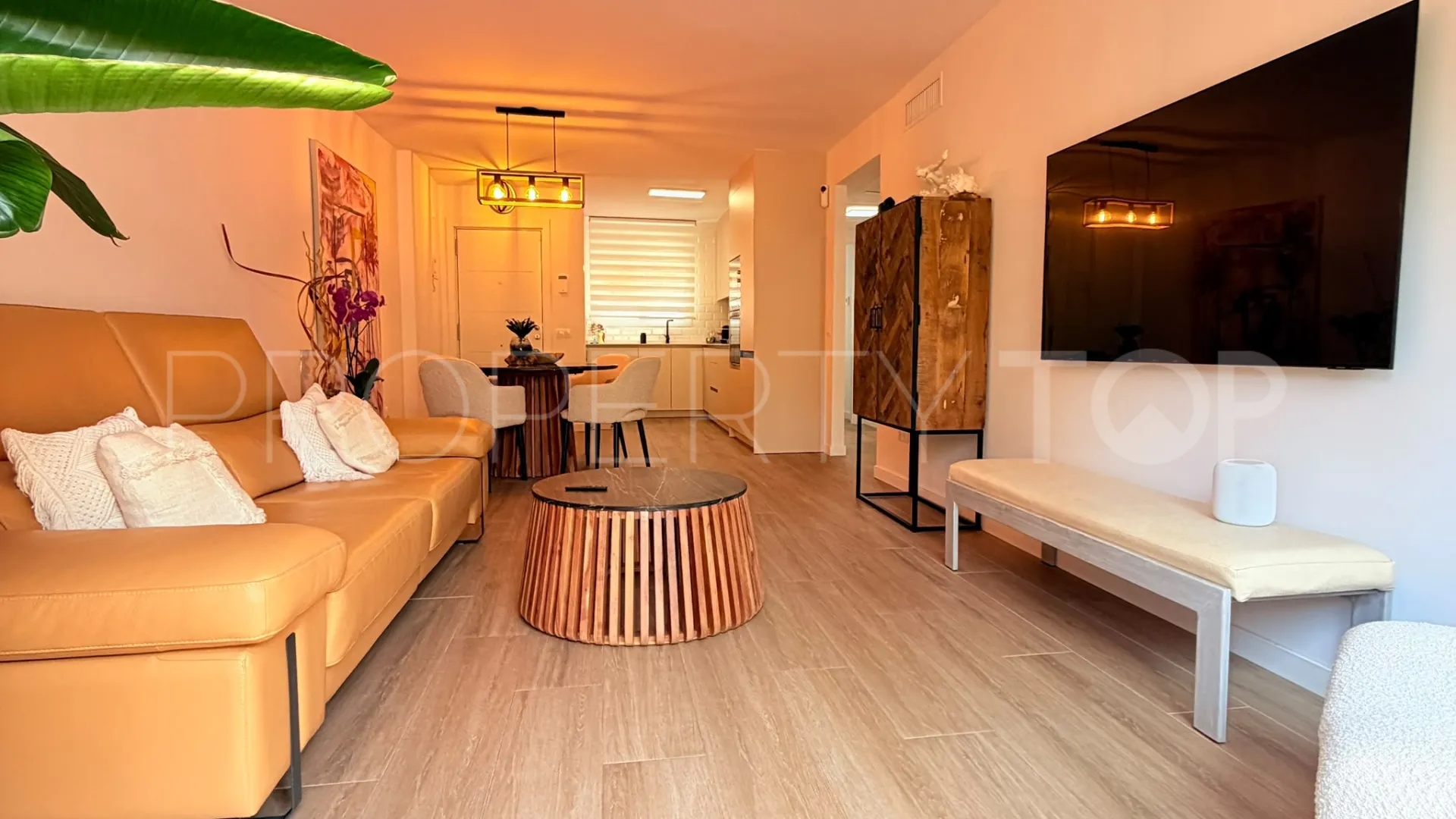 2 bedrooms apartment in Marbella for sale