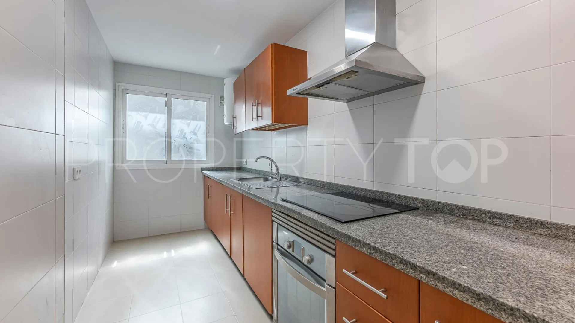 Estepona, apartamento a la venta