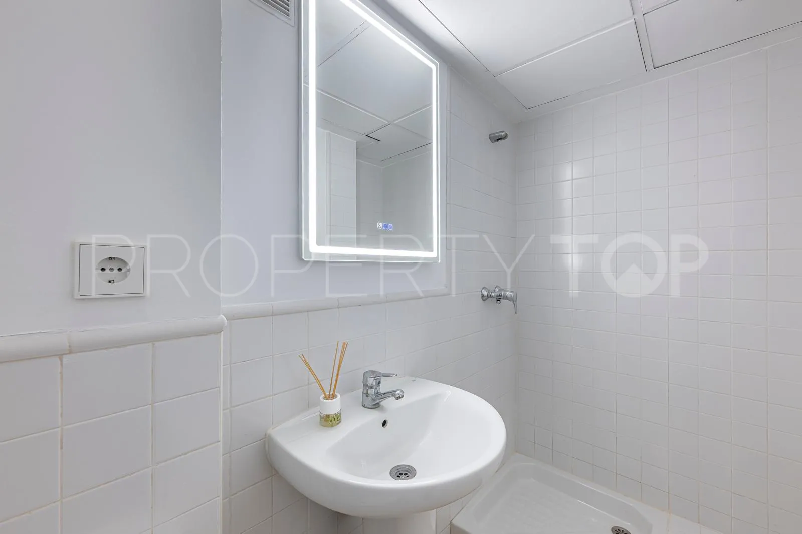 Estepona, apartamento a la venta