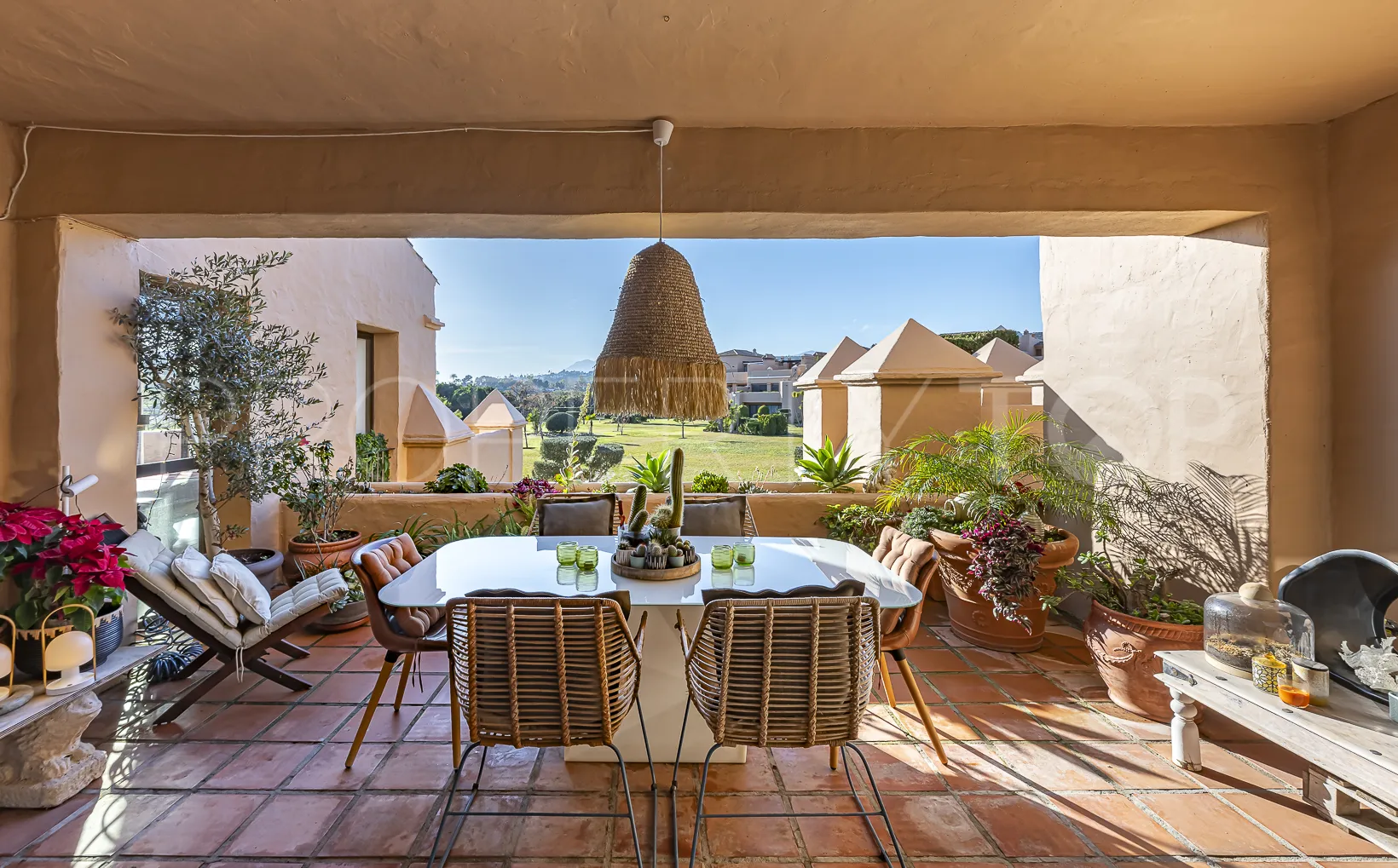 Buy Estepona penthouse with 3 bedrooms