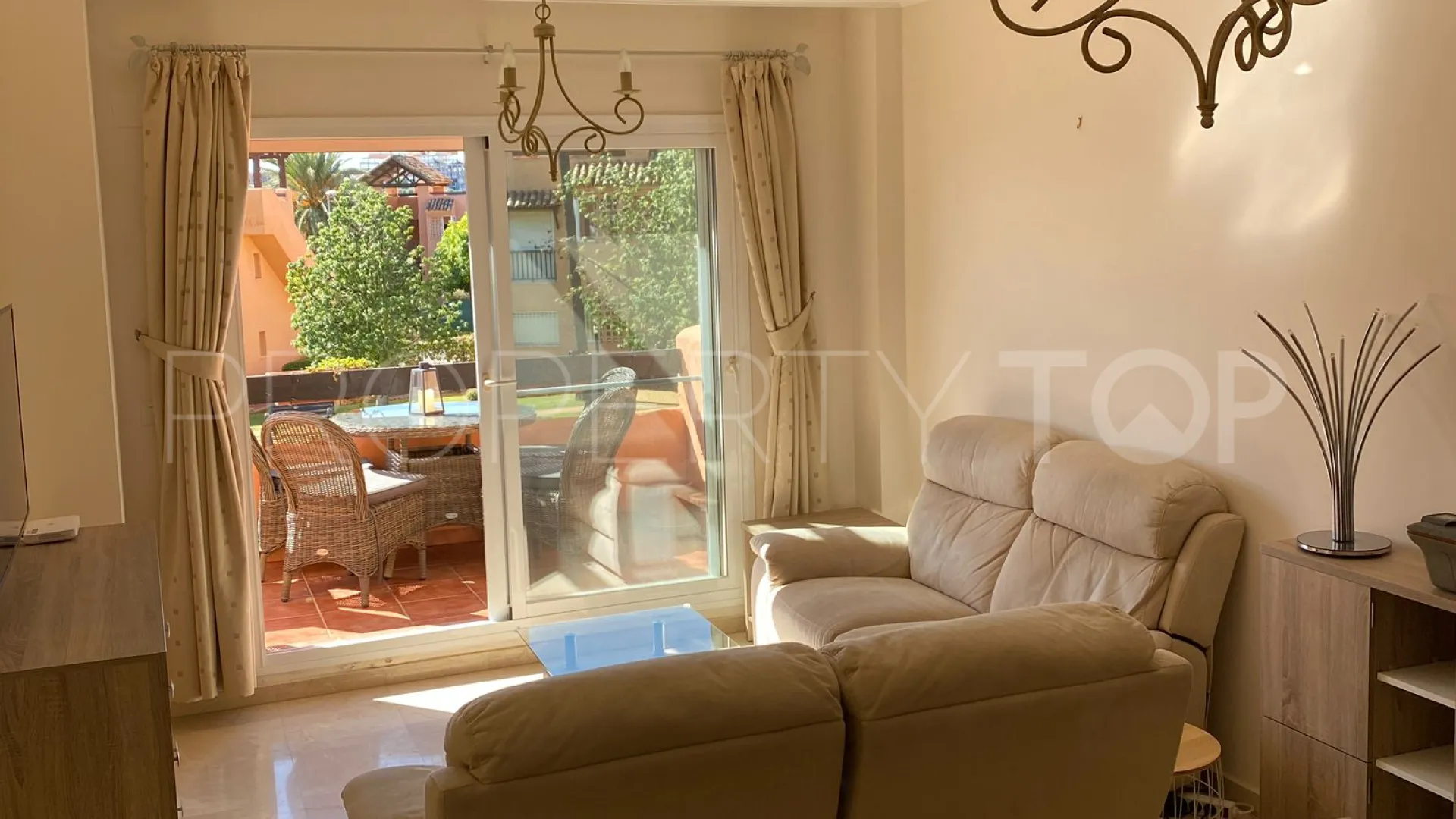 Penthouse with 2 bedrooms for sale in Casares
