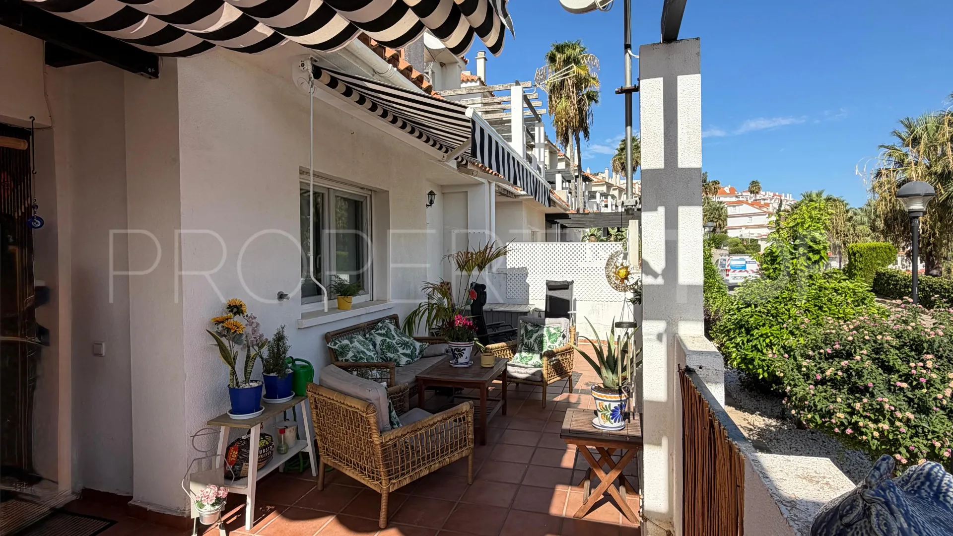Apartamento en venta en Manilva con 2 dormitorios