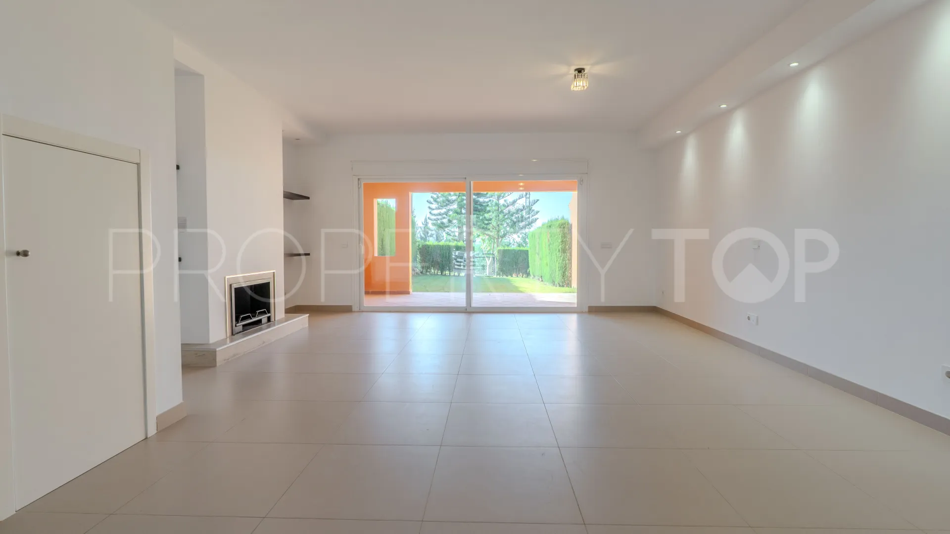 Los Altos del Paraiso 3 bedrooms town house for sale