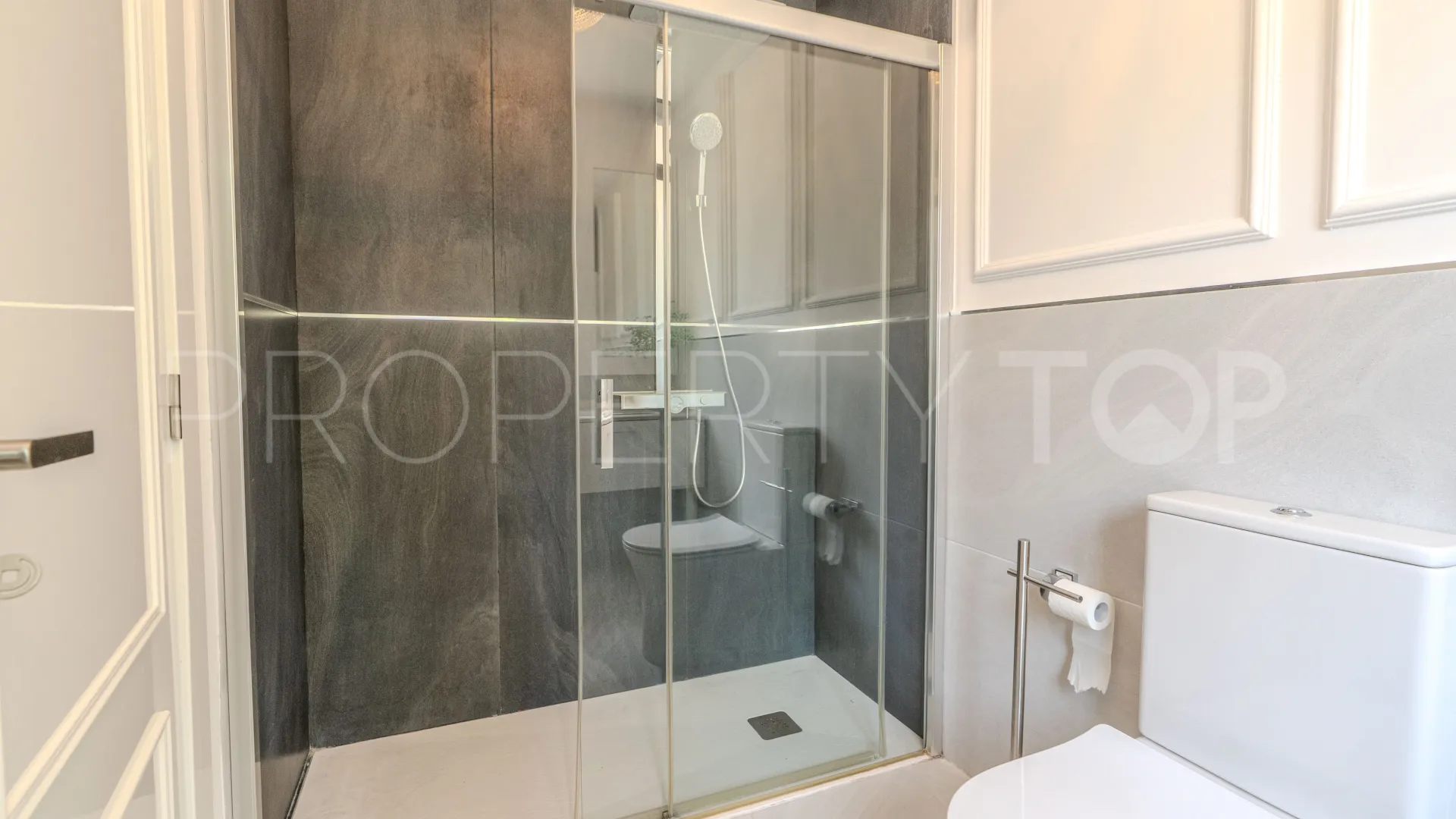 For sale Nueva Andalucia villa