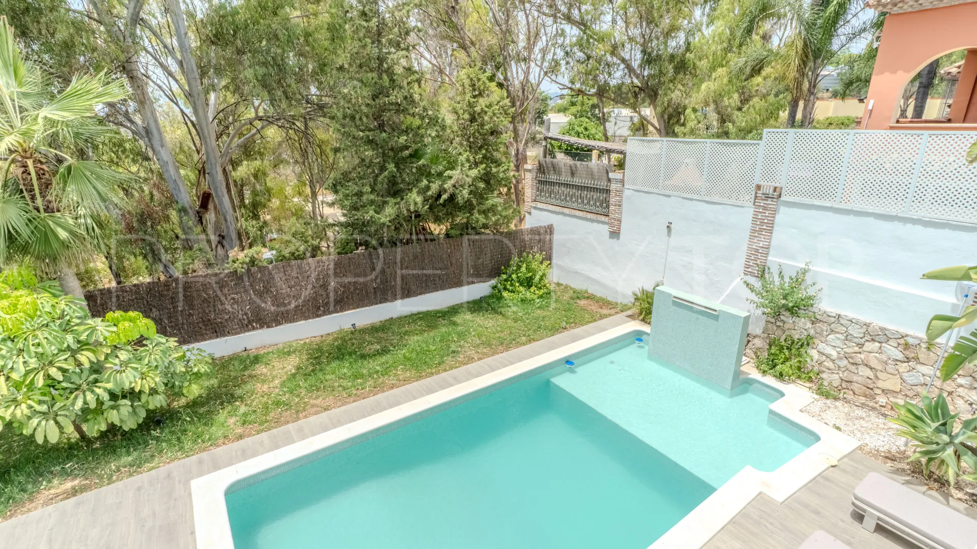 For sale Nueva Andalucia villa