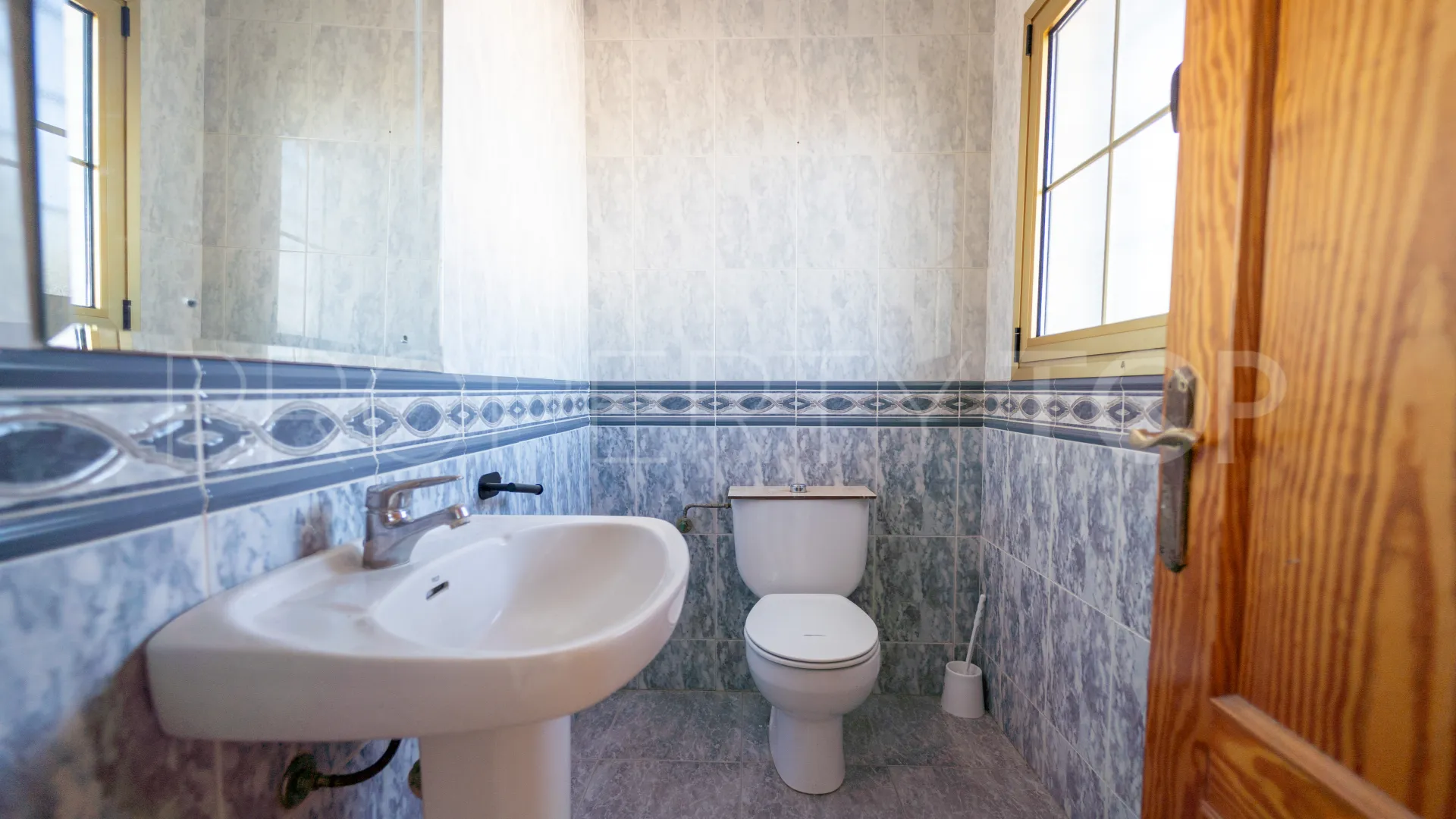 4 bedrooms villa in Cerrado del Aguila for sale