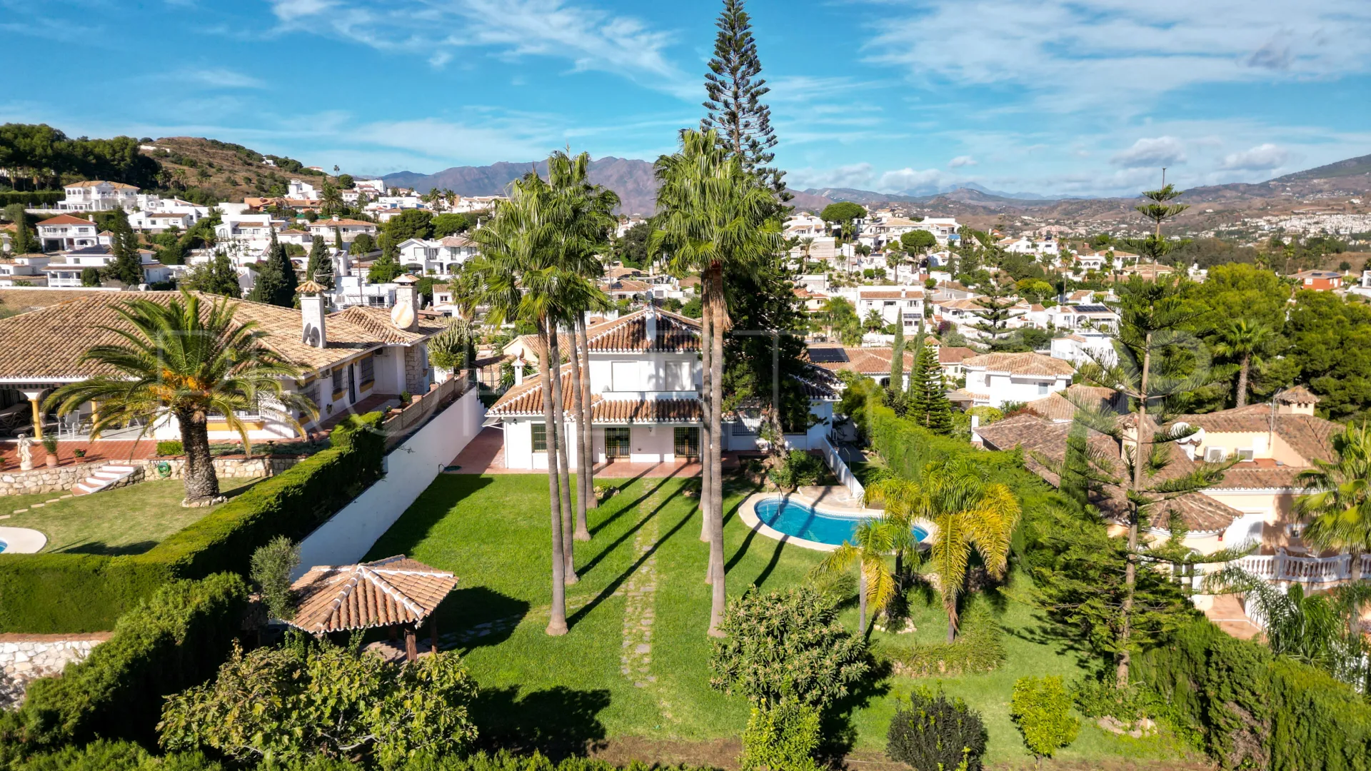 4 bedrooms villa in Cerrado del Aguila for sale