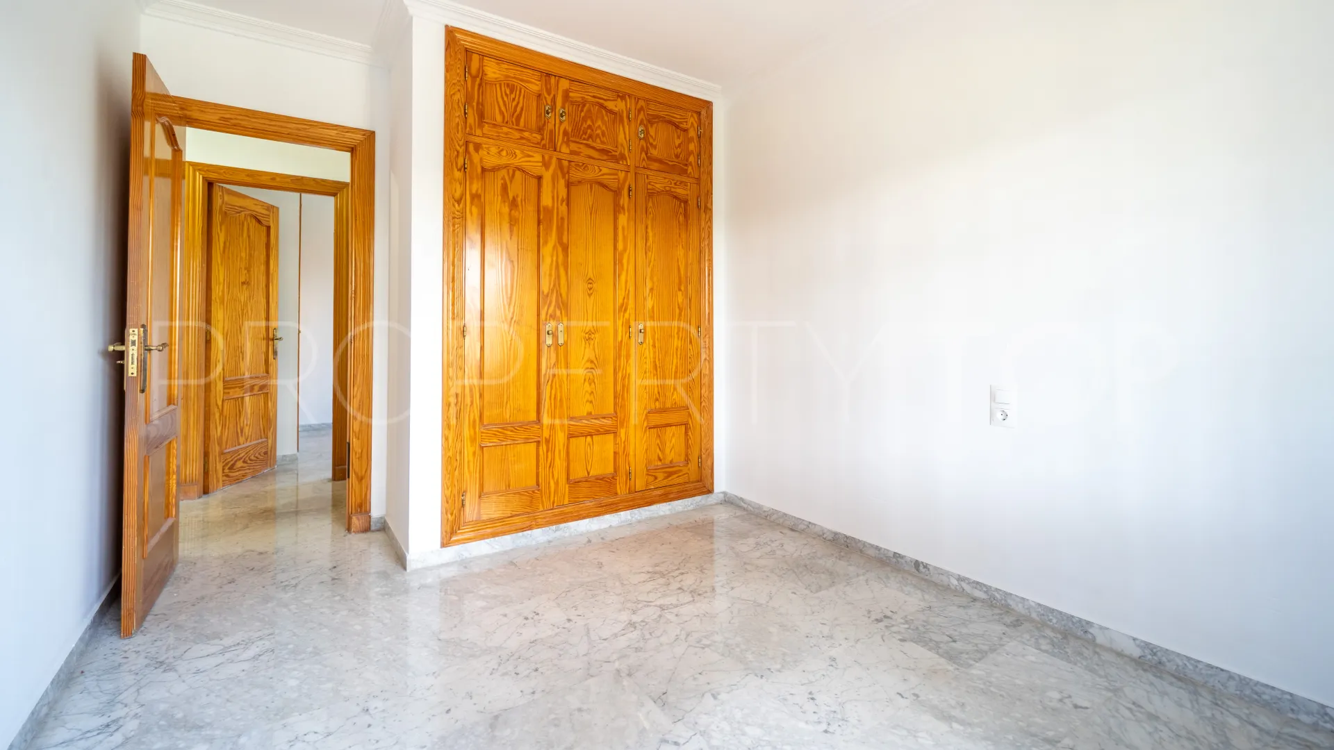 4 bedrooms villa in Cerrado del Aguila for sale
