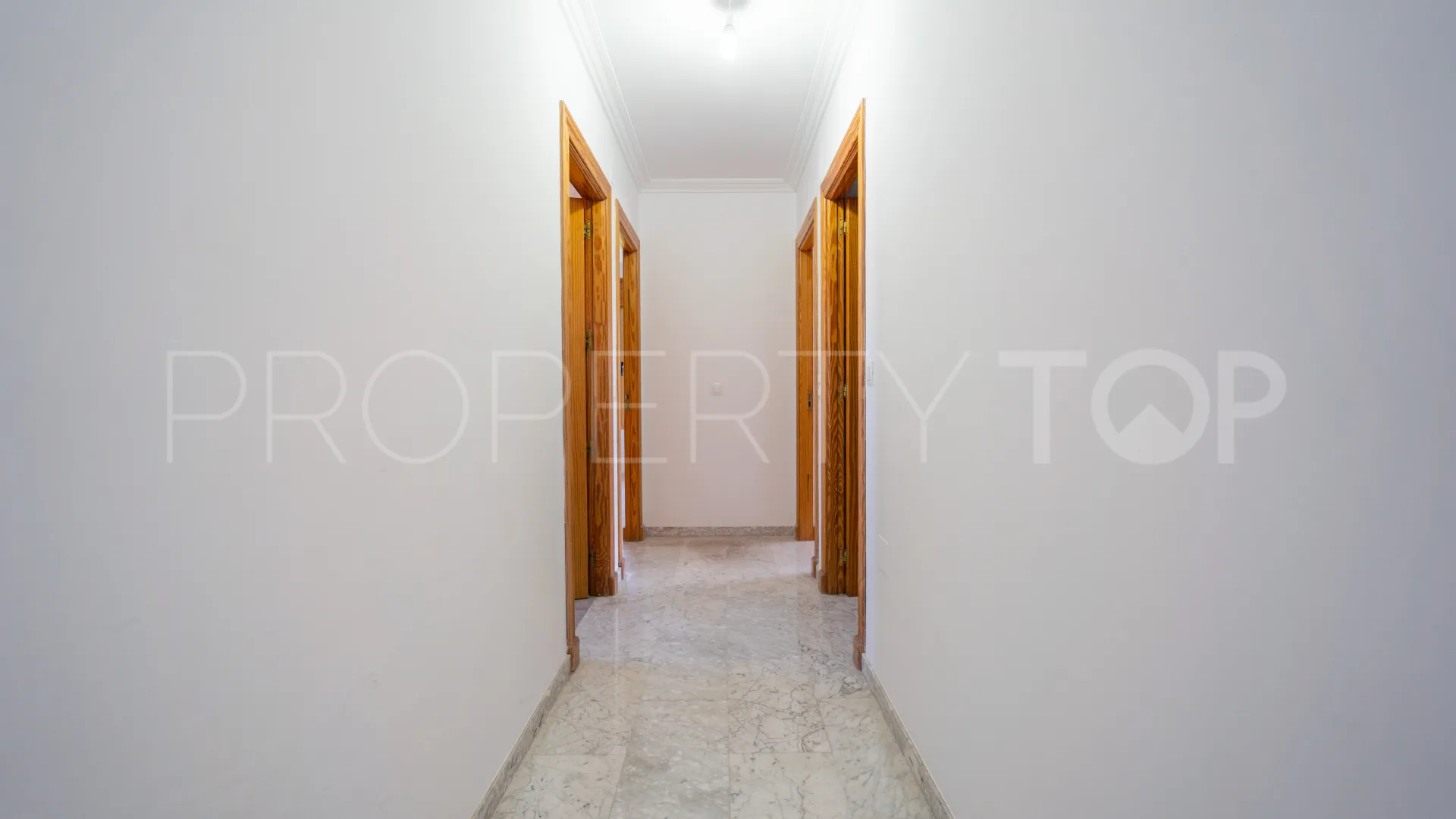 4 bedrooms villa in Cerrado del Aguila for sale